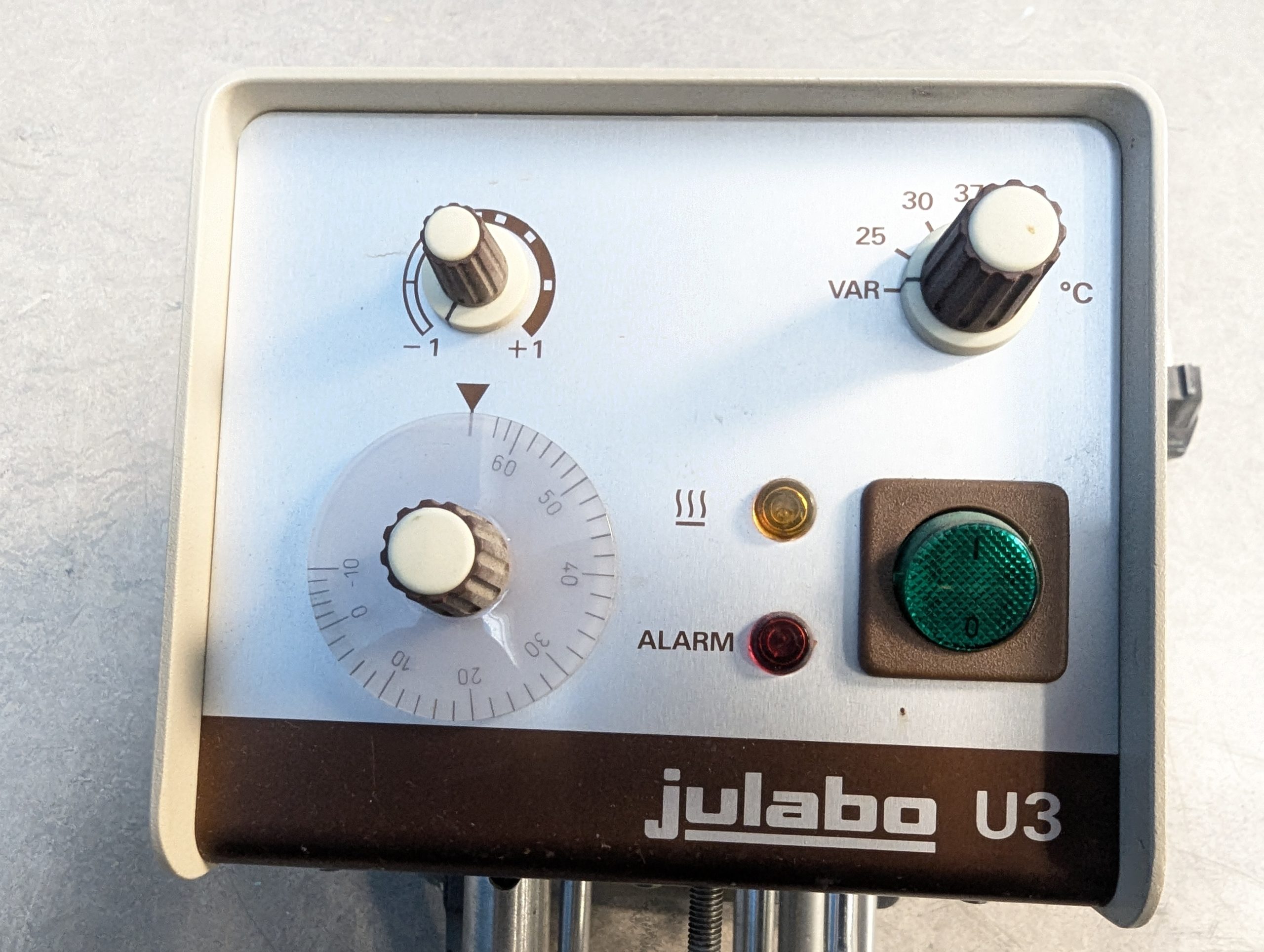 Julabo Exatherm U3 electronic Umwälzthermostat mit Bad – Bild 9