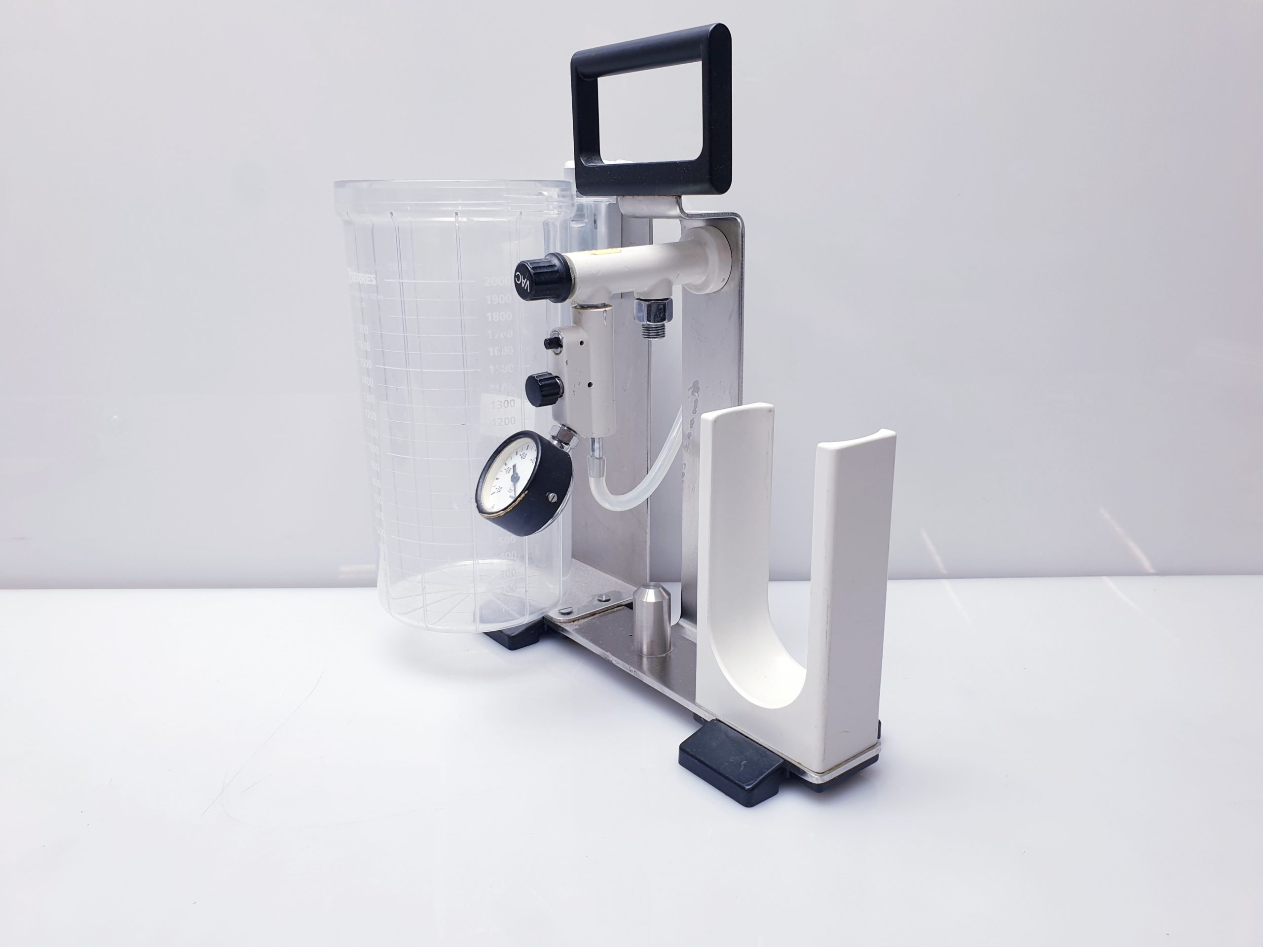 Dräger – VAC Absaugung für Narkosegerät mit Messbecher – Bild 5