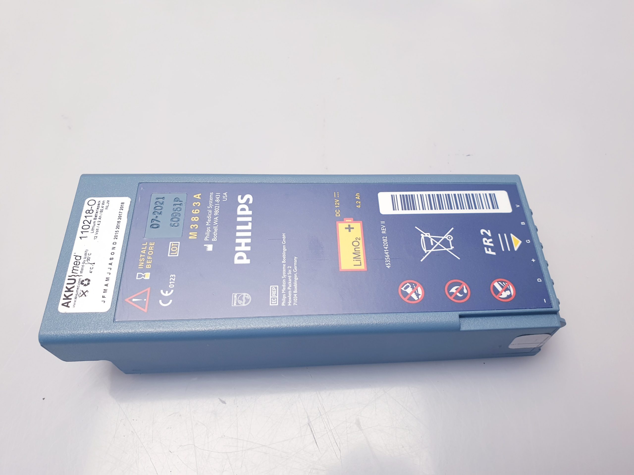 Laerdal heartstart fr2 semi automatic Defibrillator mit Batterie – Bild 10