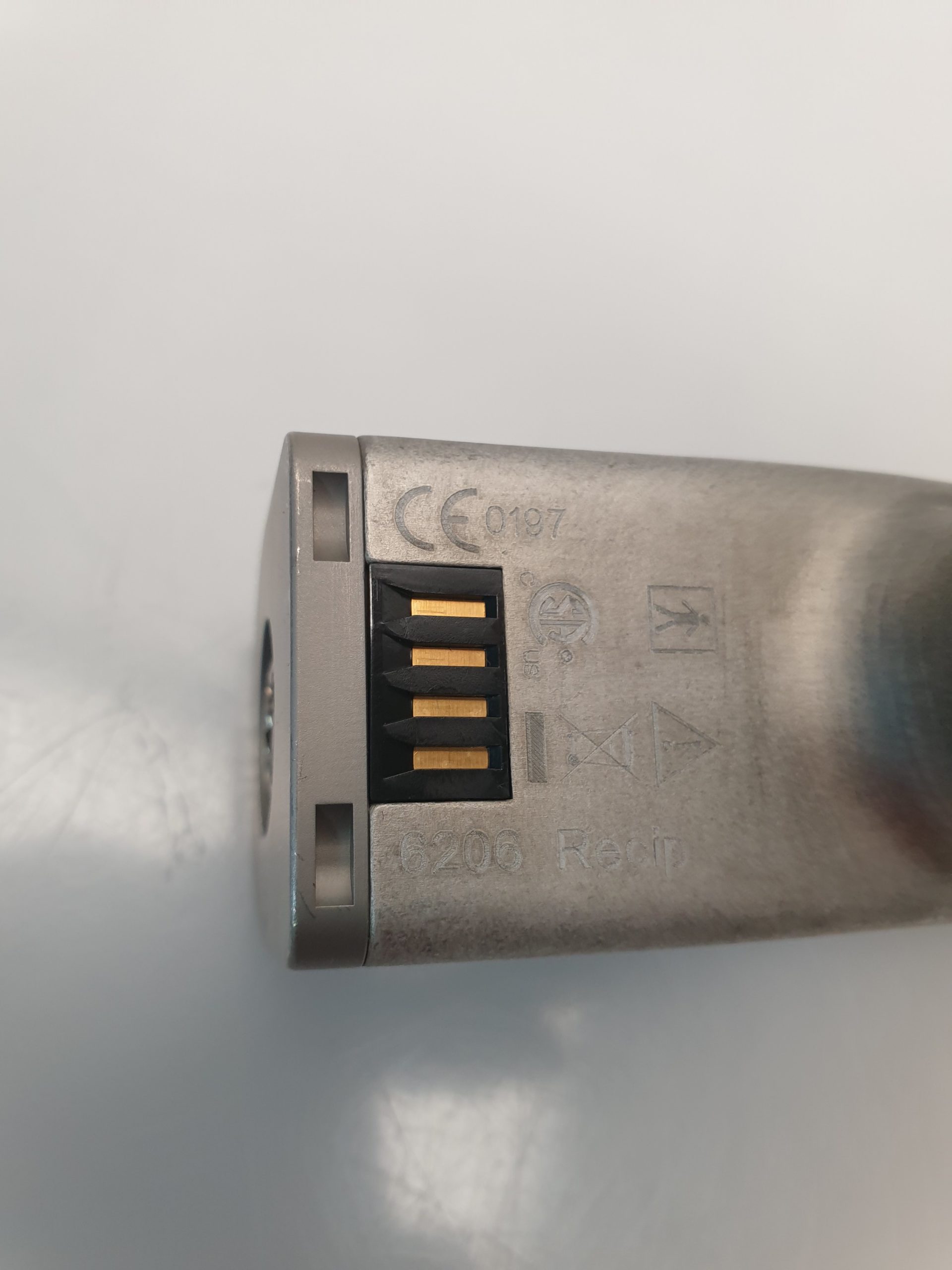 Stryker System 6 6206 Pendelsäge Akku-betriebene chirurgische Handstück – Bild 7