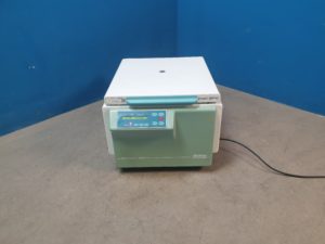 Hettich Rotina 38 Zentrifuge - Ohne Rotor