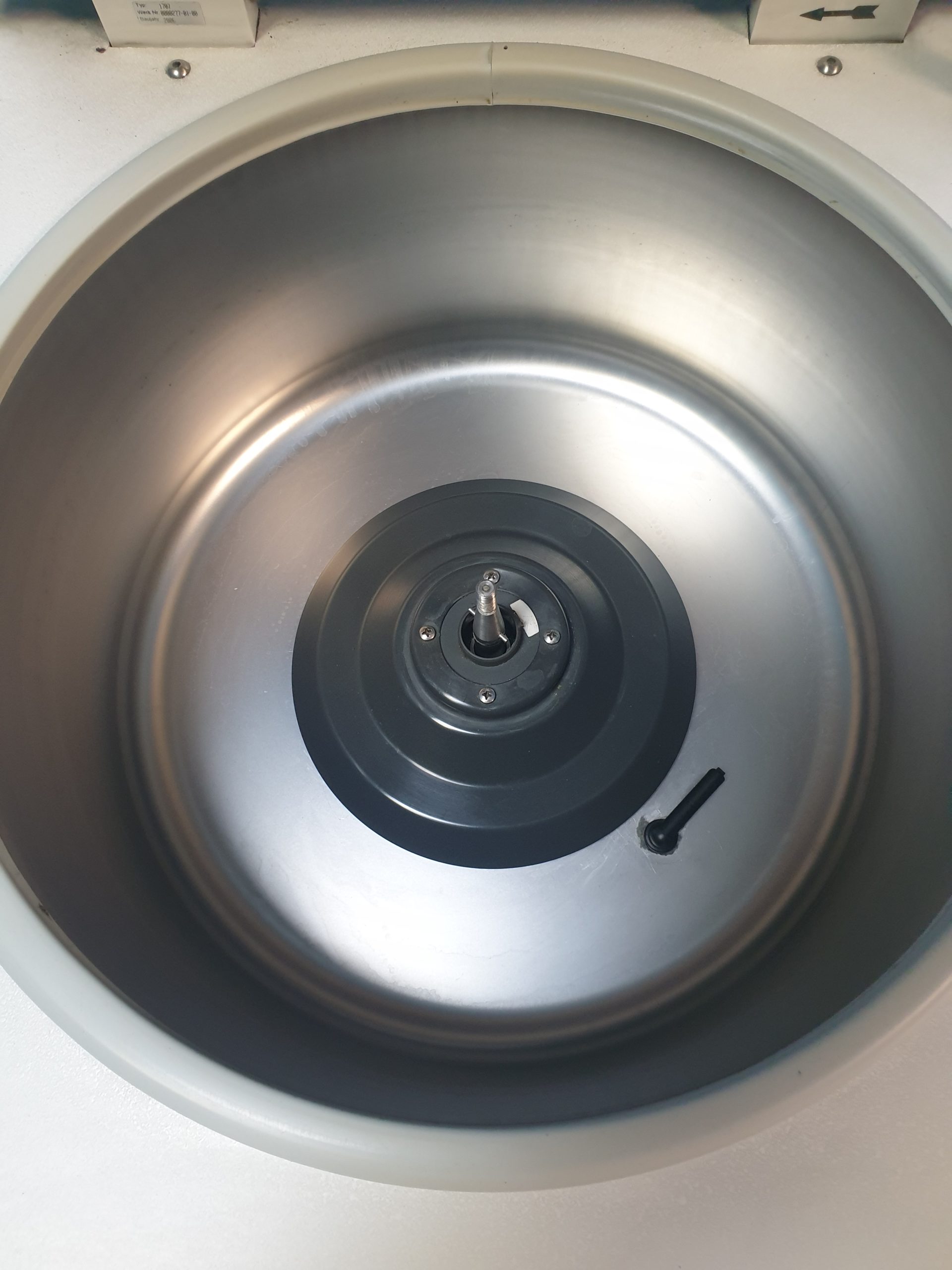 Hettich Rotina 38 Zentrifuge - Ohne Rotor – Bild 12