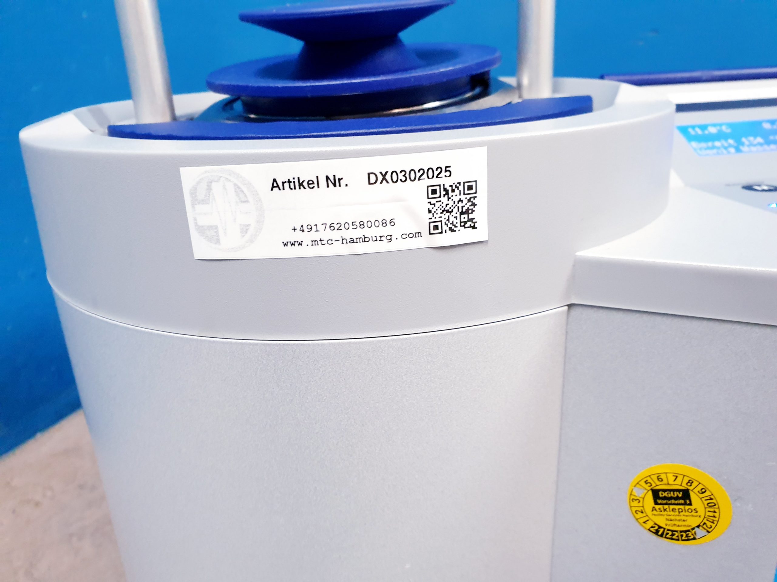 Sirona DAC Universal Sterilisator Instrumentenhygiene für Winkelstücke – Bild 2