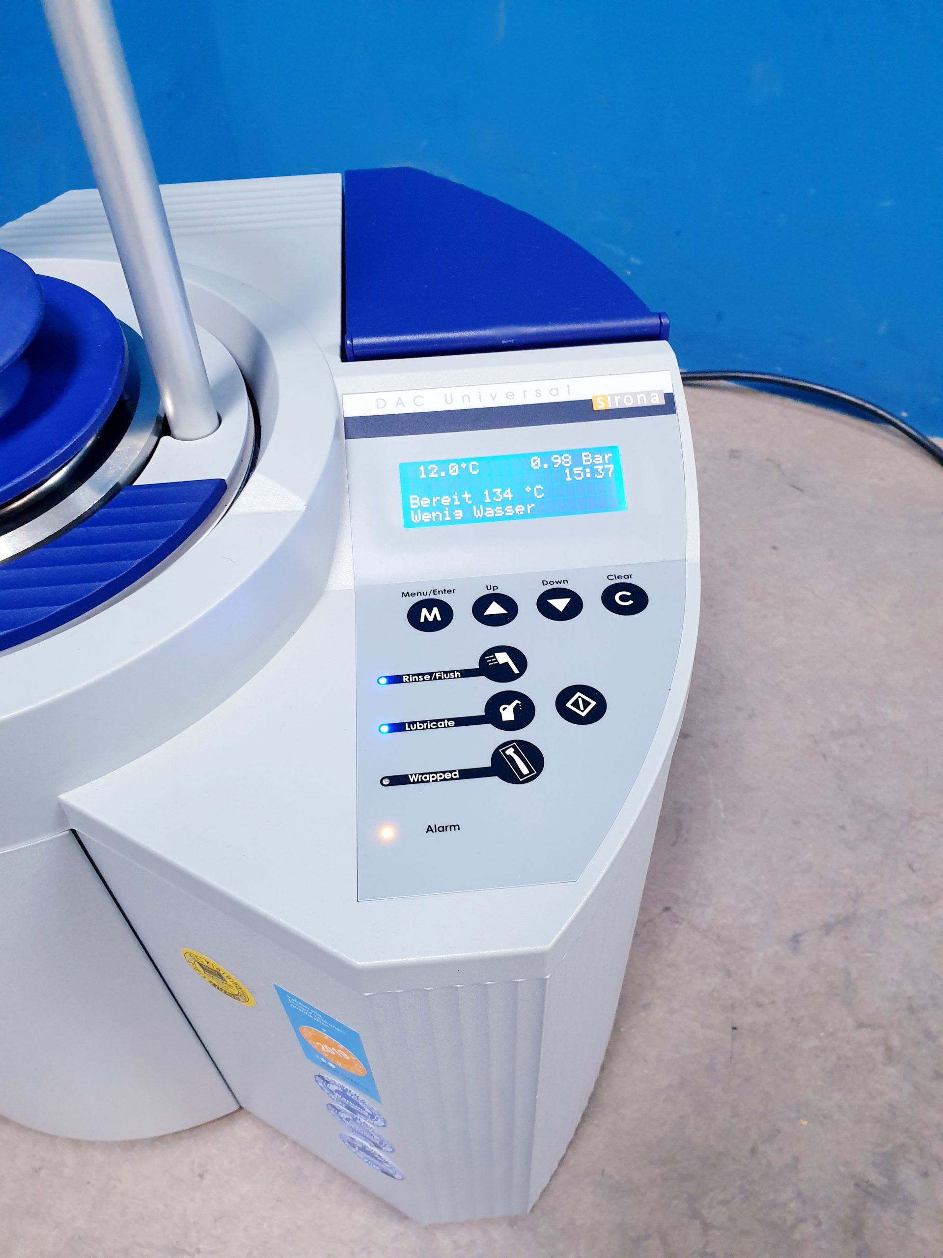 Sirona DAC Universal Sterilisator Instrumentenhygiene für Winkelstücke – Bild 5