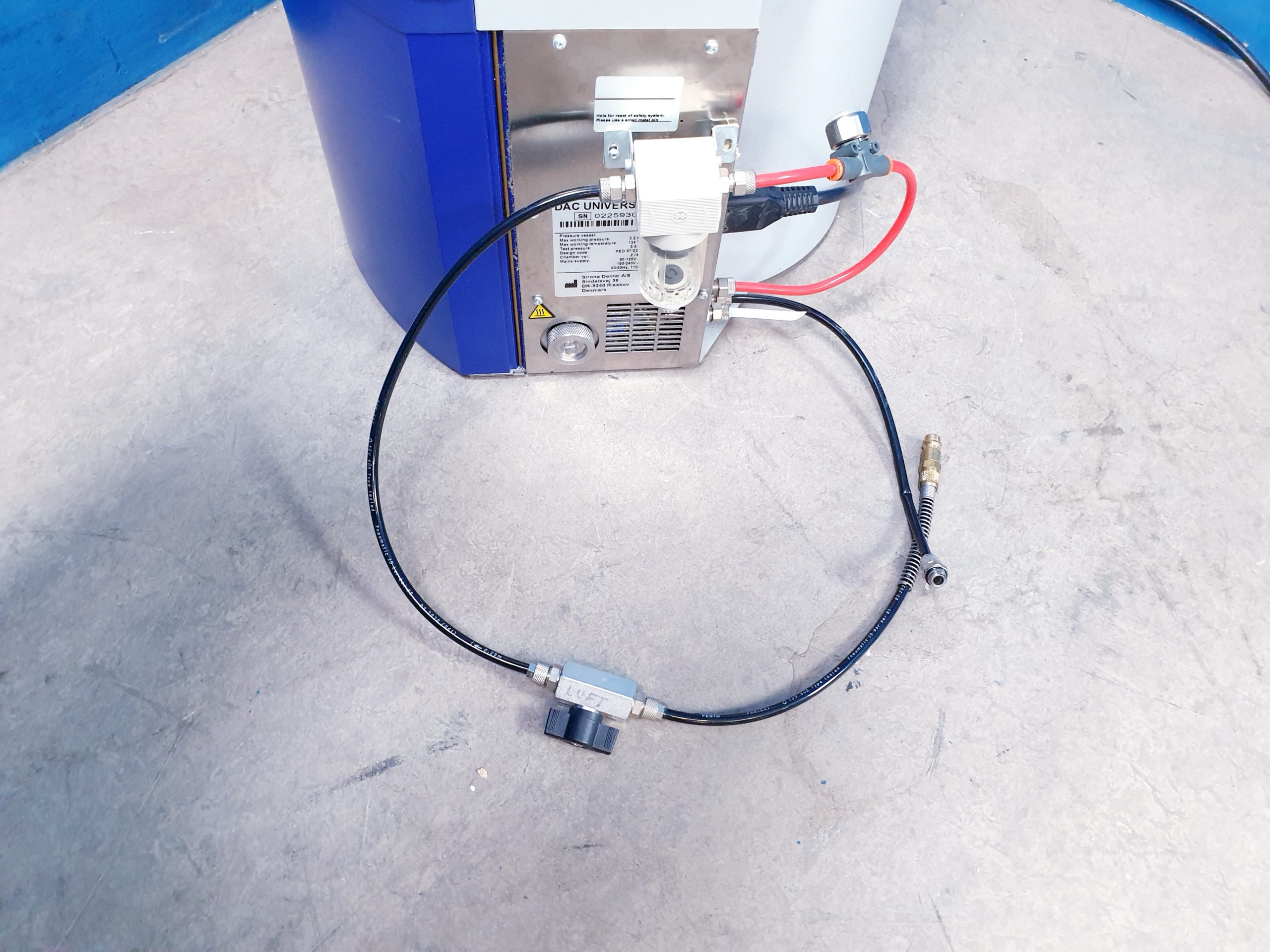 Sirona DAC Universal Sterilisator Instrumentenhygiene für Winkelstücke – Bild 20