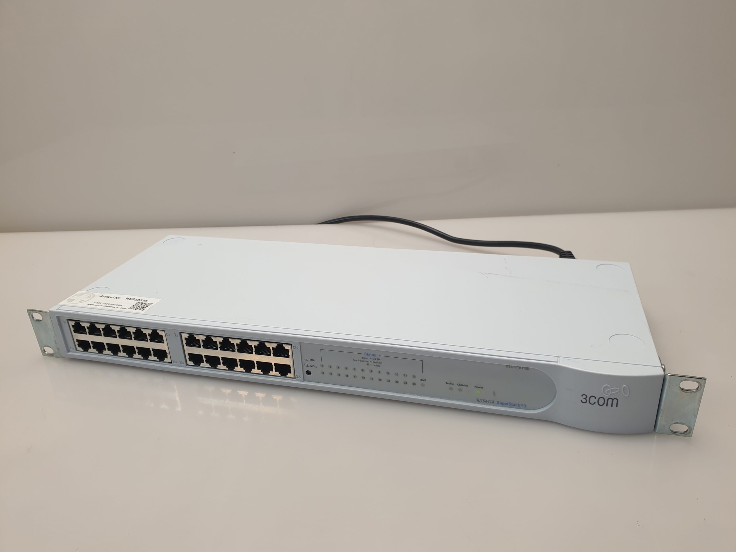 3Com SuperStack 3 3C16441A 24-Port Netzwerk-Switch 10100 Netzwerk – Bild 3