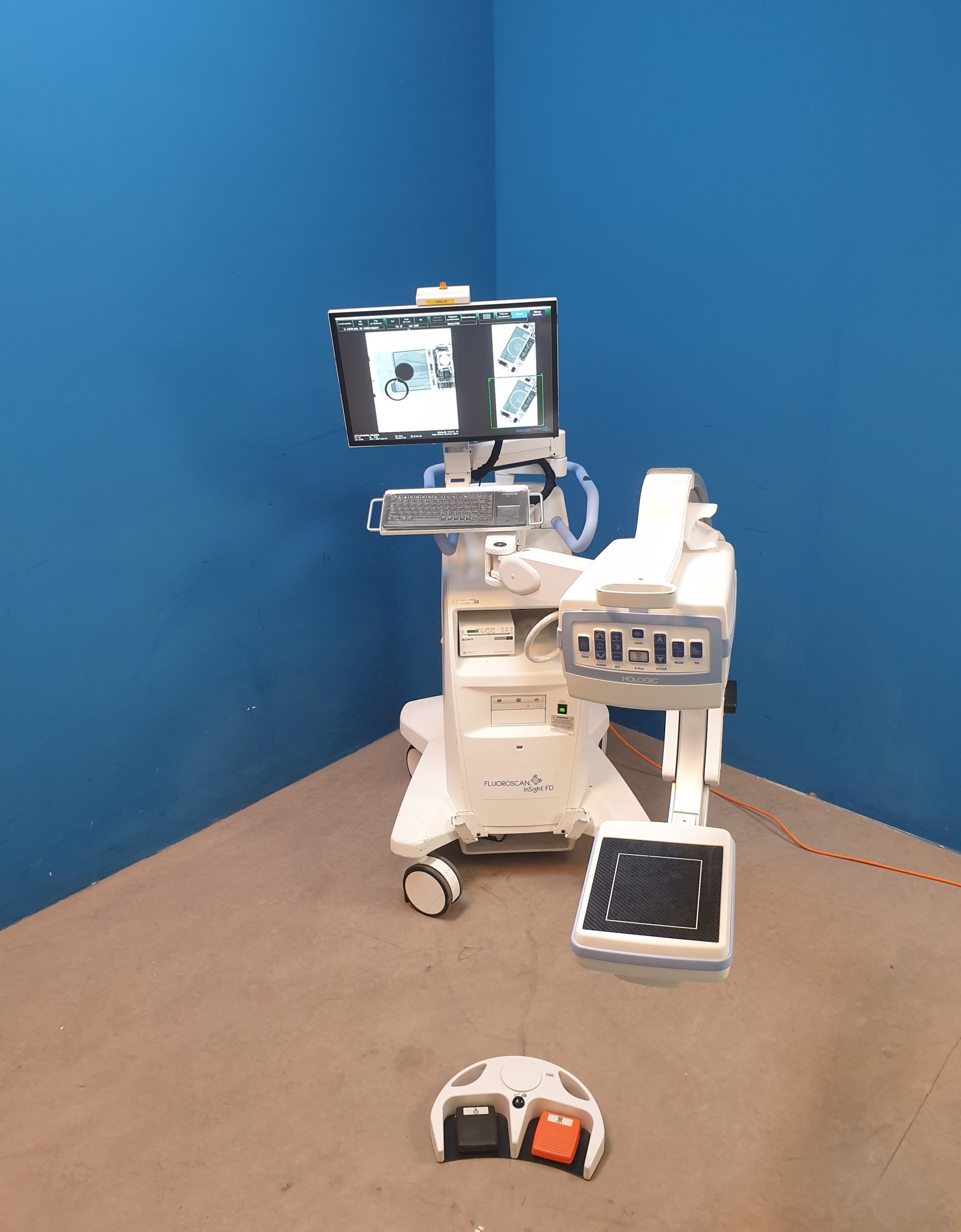 Hologic Fluoroscan InSight FD Mini C-Arm