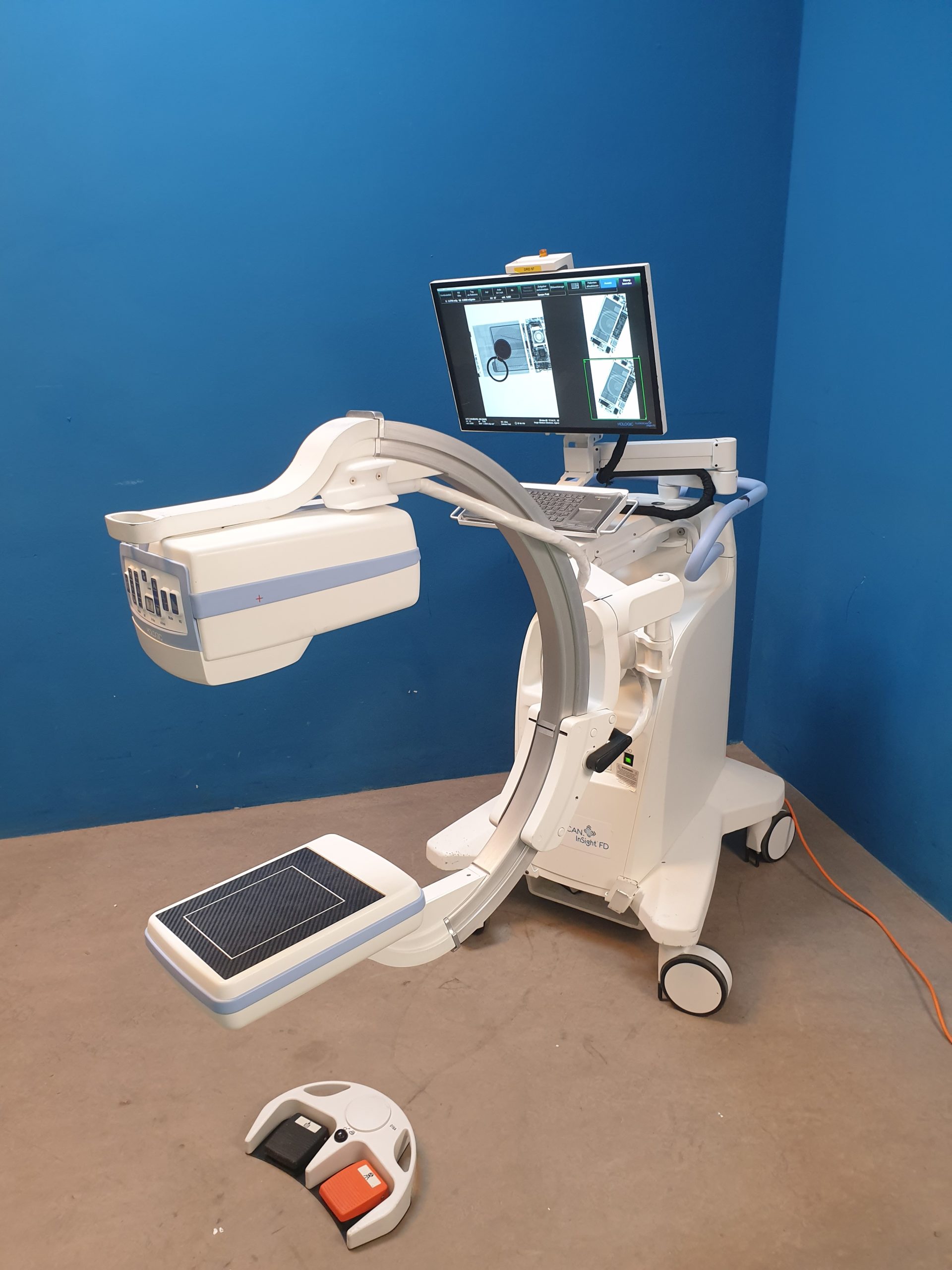 Hologic Fluoroscan InSight FD Mini C-Arm – Bild 5