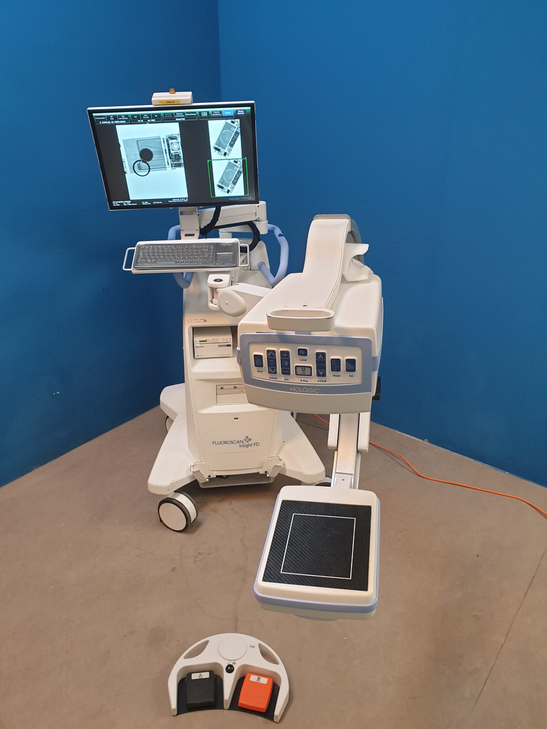 Hologic Fluoroscan InSight FD Mini C-Arm – Bild 7