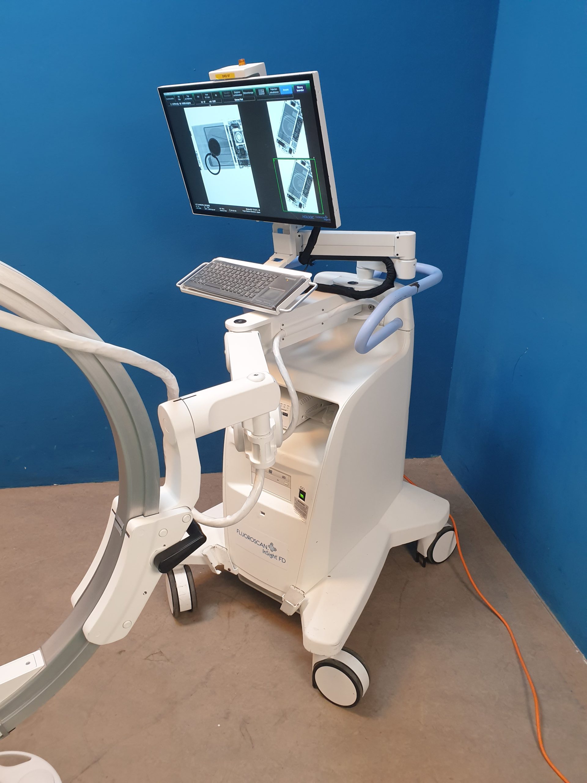Hologic Fluoroscan InSight FD Mini C-Arm – Bild 11