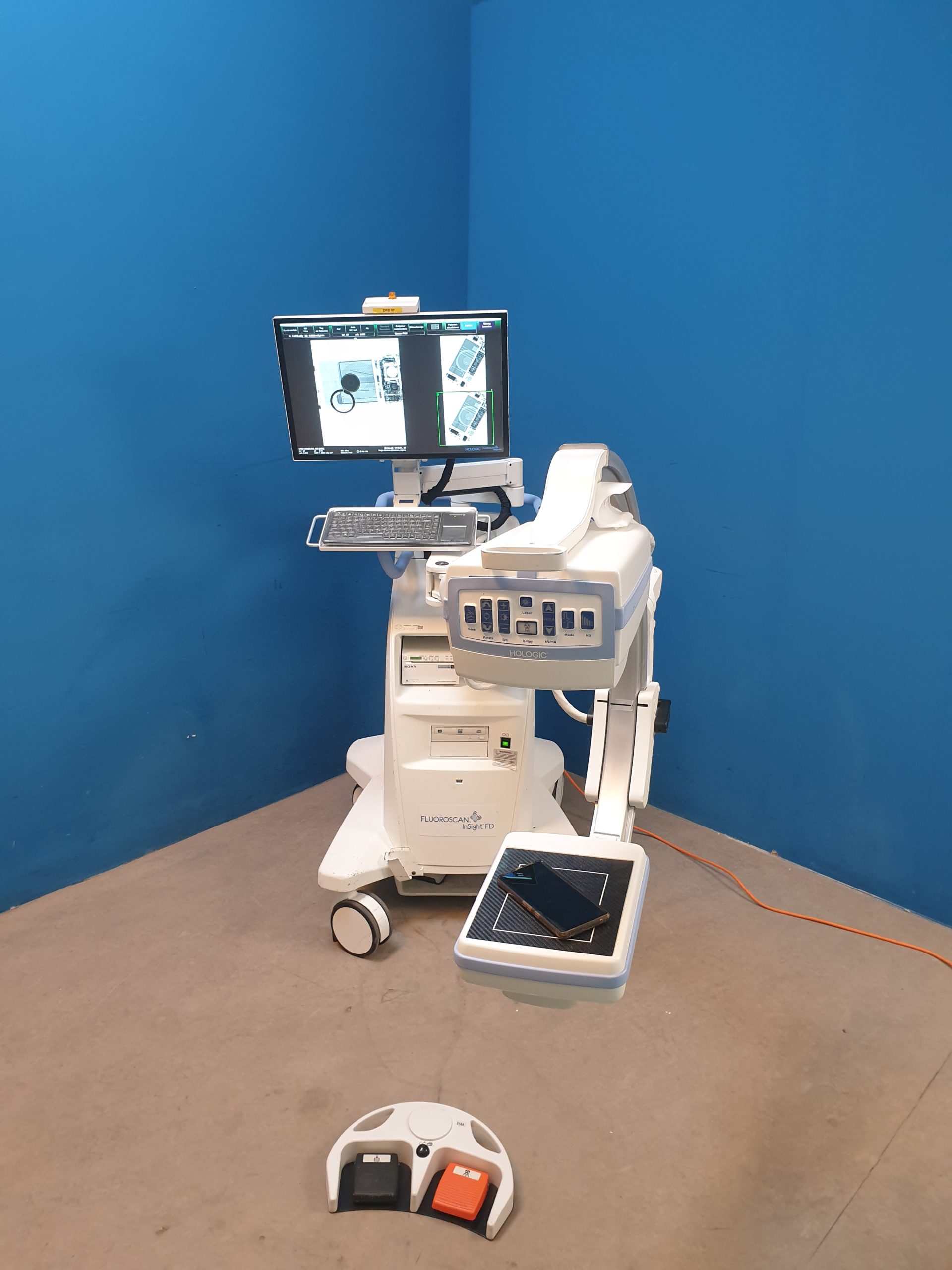 Hologic Fluoroscan InSight FD Mini C-Arm – Bild 12