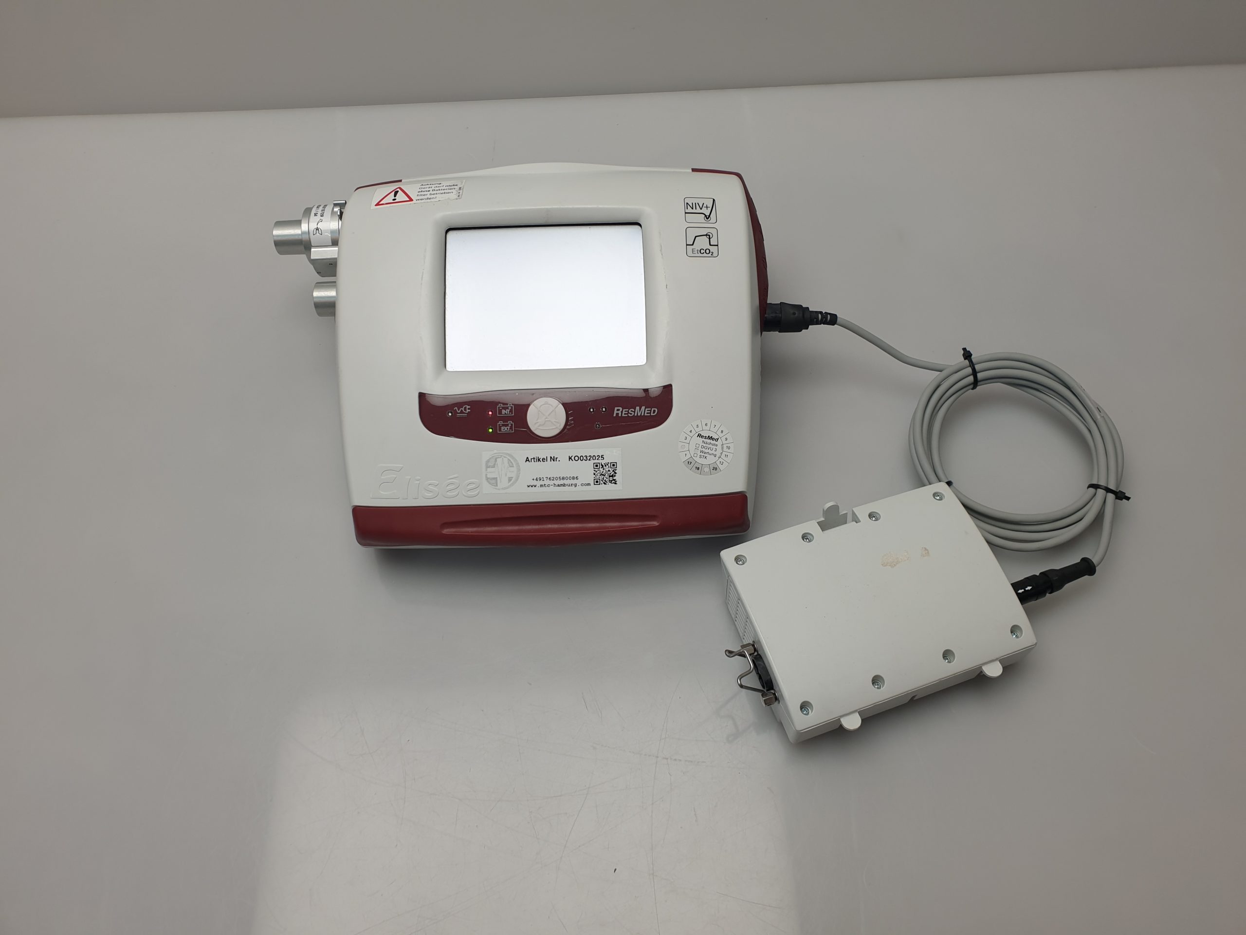 Resmed Elisée™ 250 IPPV ICU Notfall Beatmungsgerät – Bild 4