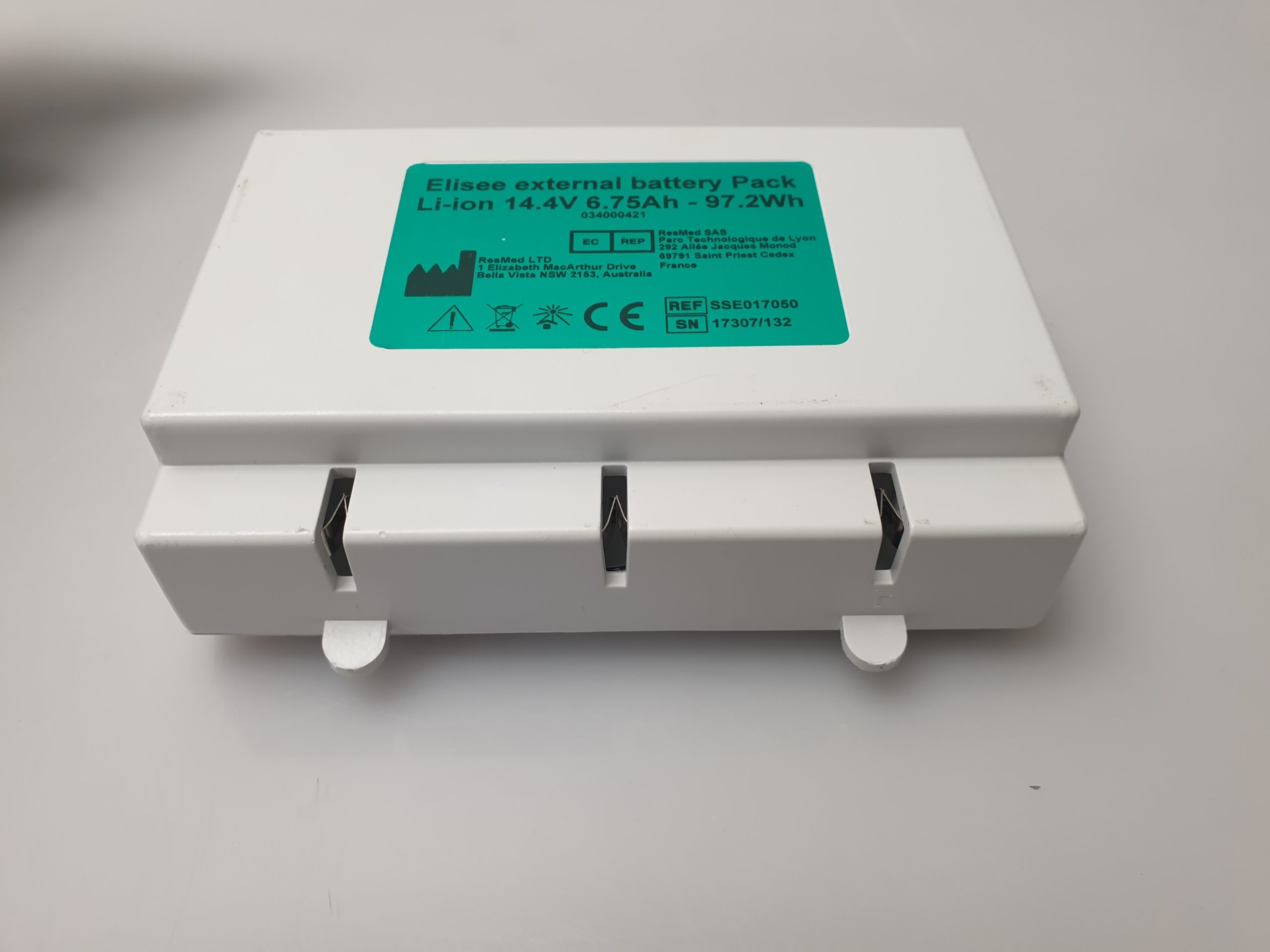 Resmed Elisée™ 250 IPPV ICU Notfall Beatmungsgerät – Bild 17