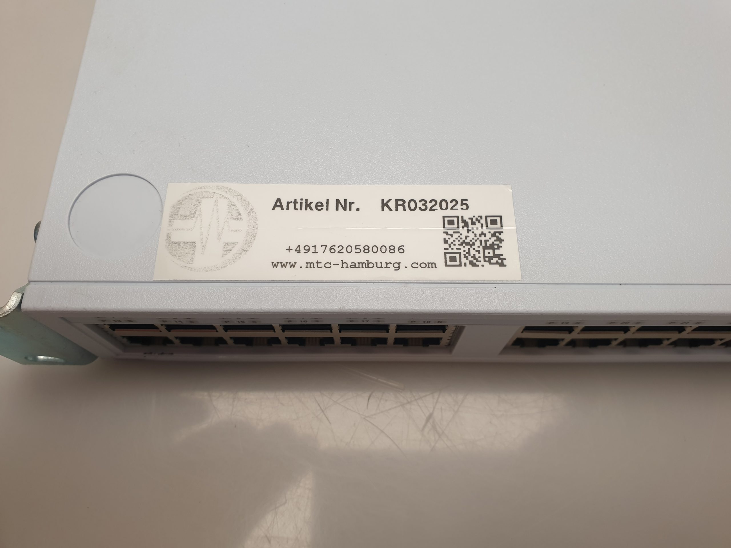 3Com 3C17203 4400 SuperStack 3 24 Ports Switch 10 100 3C17224 – Bild 2