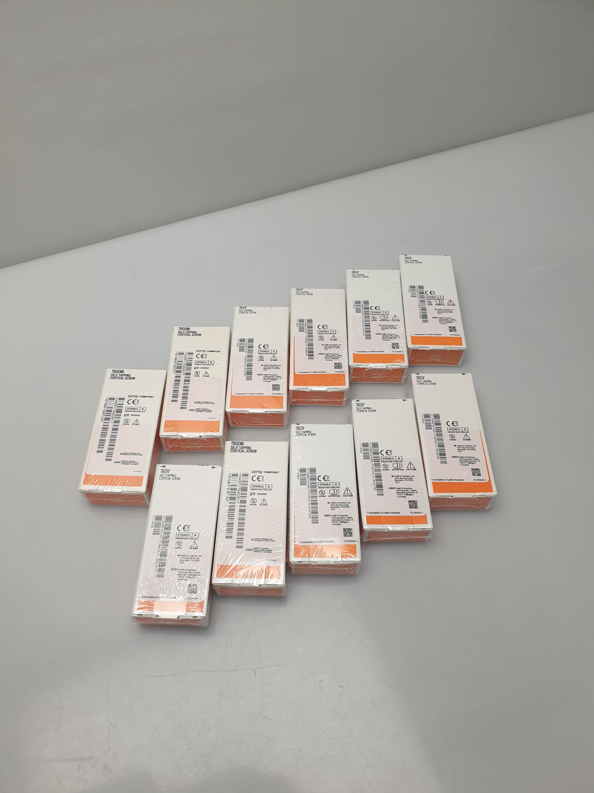 Smith & Nephew 15BM10967 Cortical screw Schraube 4,0 mm diameter 28 mm length REF 71754028 – Bild 6