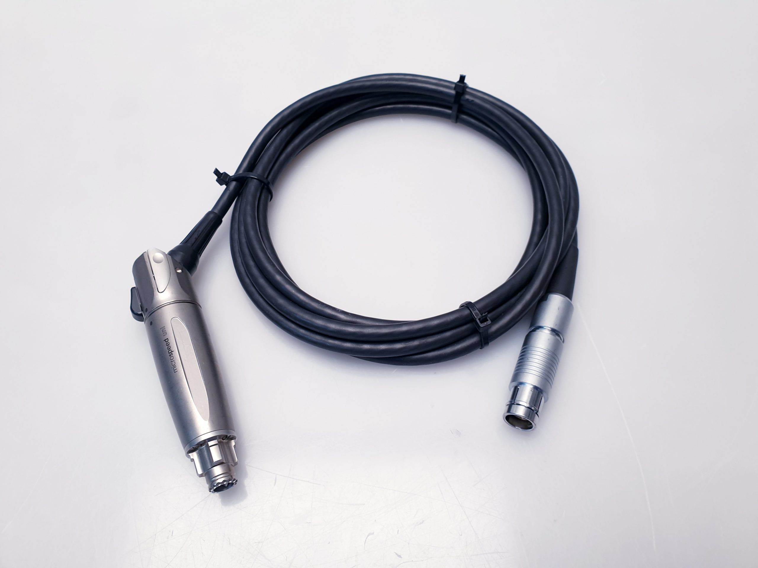 Aesculap Microspeed UNI + GB757R + GD676 + GD672 – Bild 13