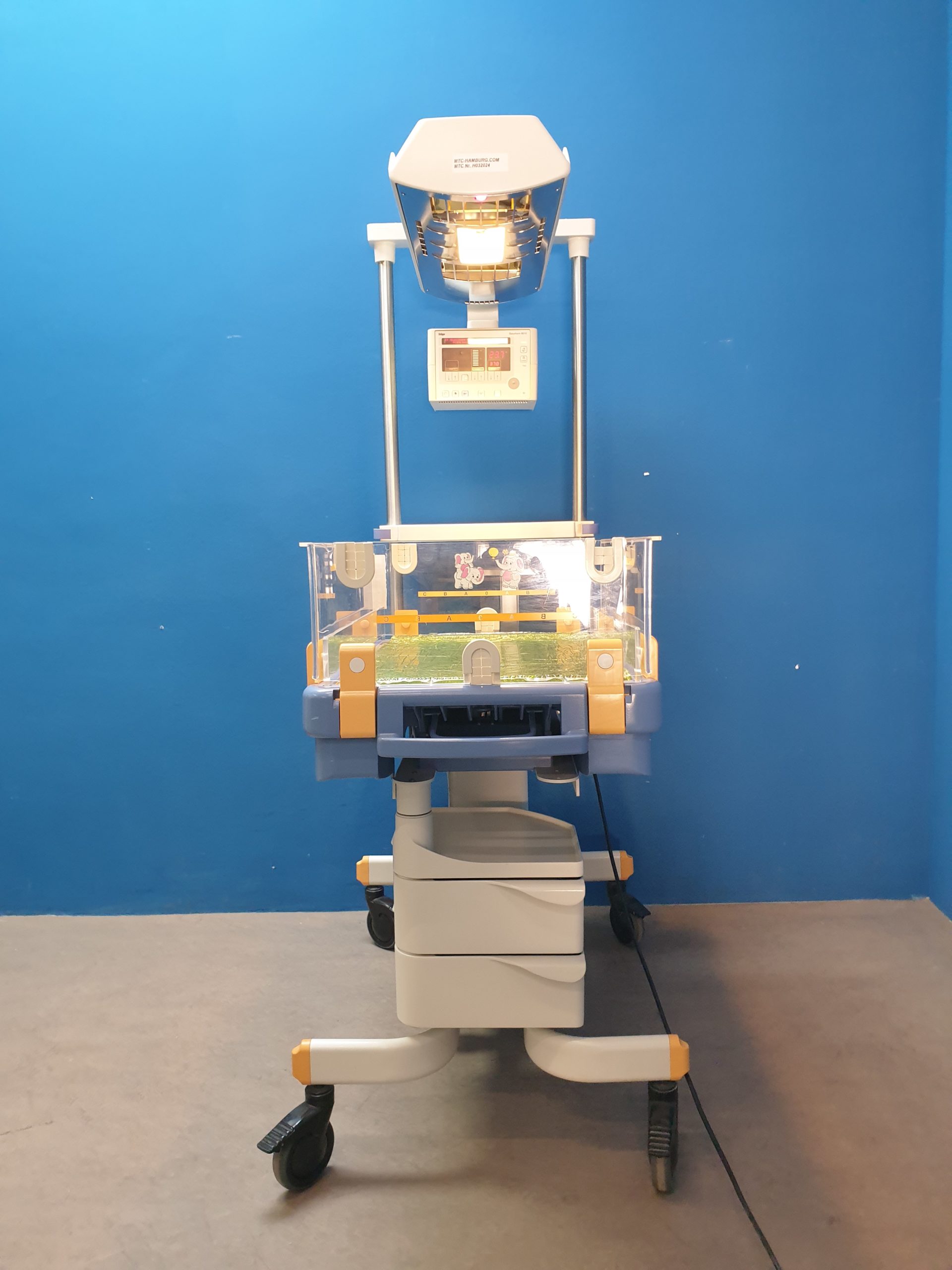 Drager Dräger Baybtherm Wärmebettchen + Babytherm 8010 Strahler – Bild 19