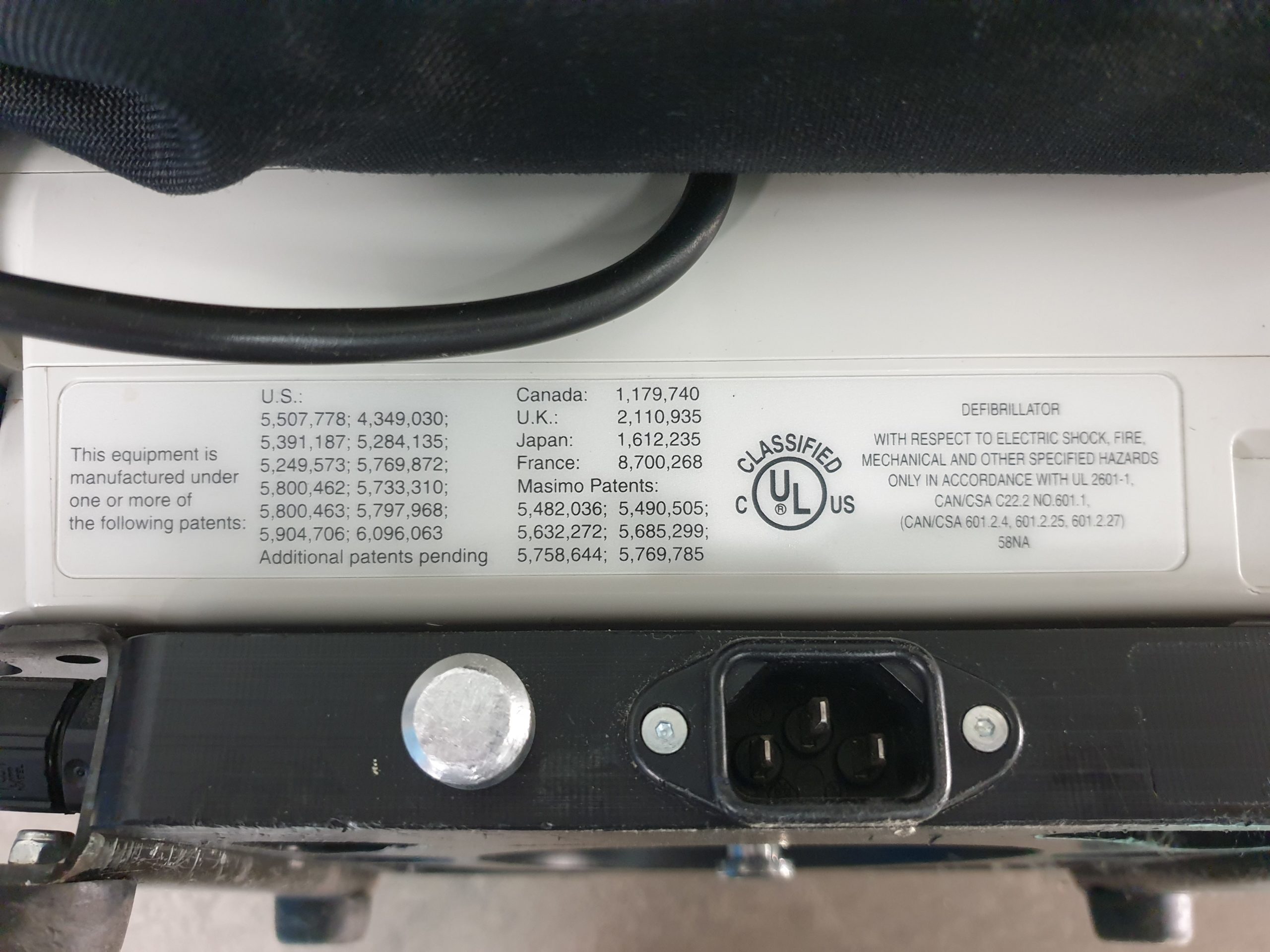 Zoll M Series BIPHASIC 200 Mit 2 Taschen - Defibrillator – Bild 9