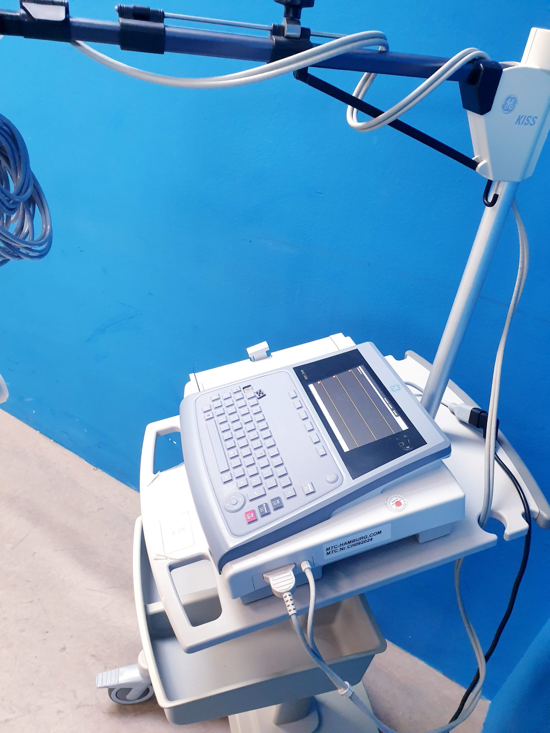Ge Mac 1600 EKG Gerät mit Gerätewagen und noch eine Kabelarmhalterung – Bild 2