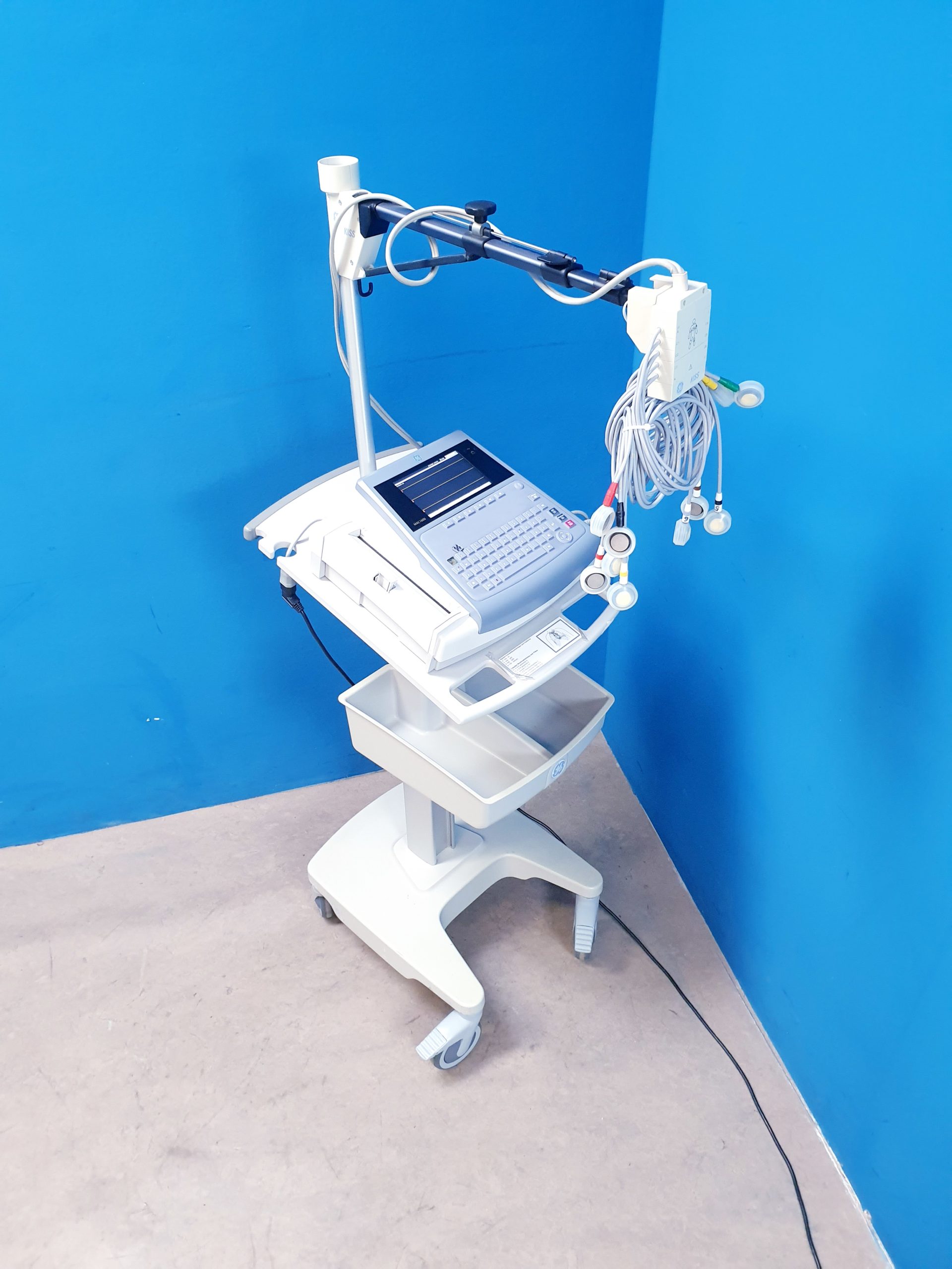 Ge Mac 1600 EKG Gerät mit Gerätewagen und noch eine Kabelarmhalterung – Bild 10