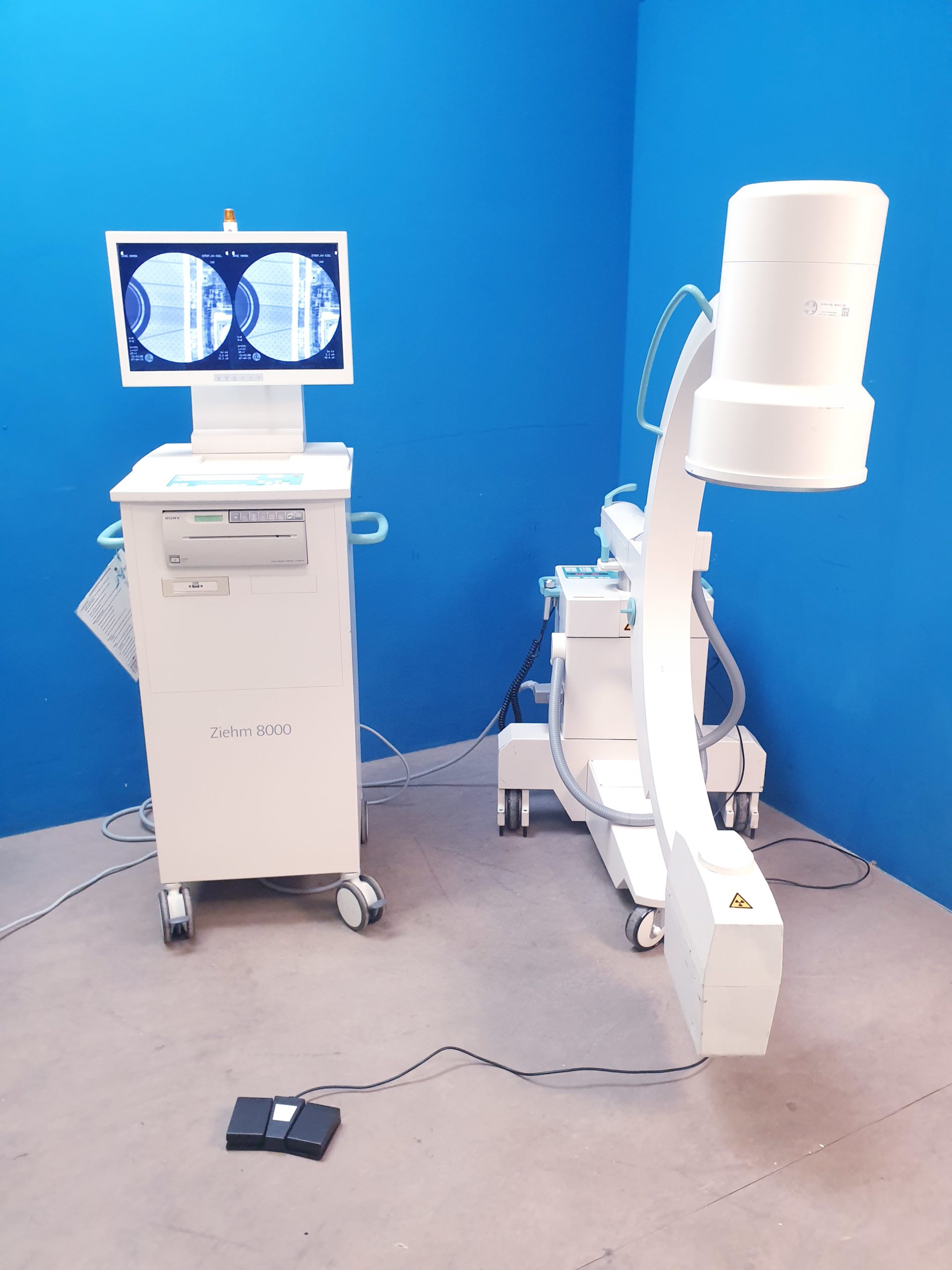 Ziehm 8000 C-Bogen C Arm Röntgengerät mit Flachmonitore- – Bild 6