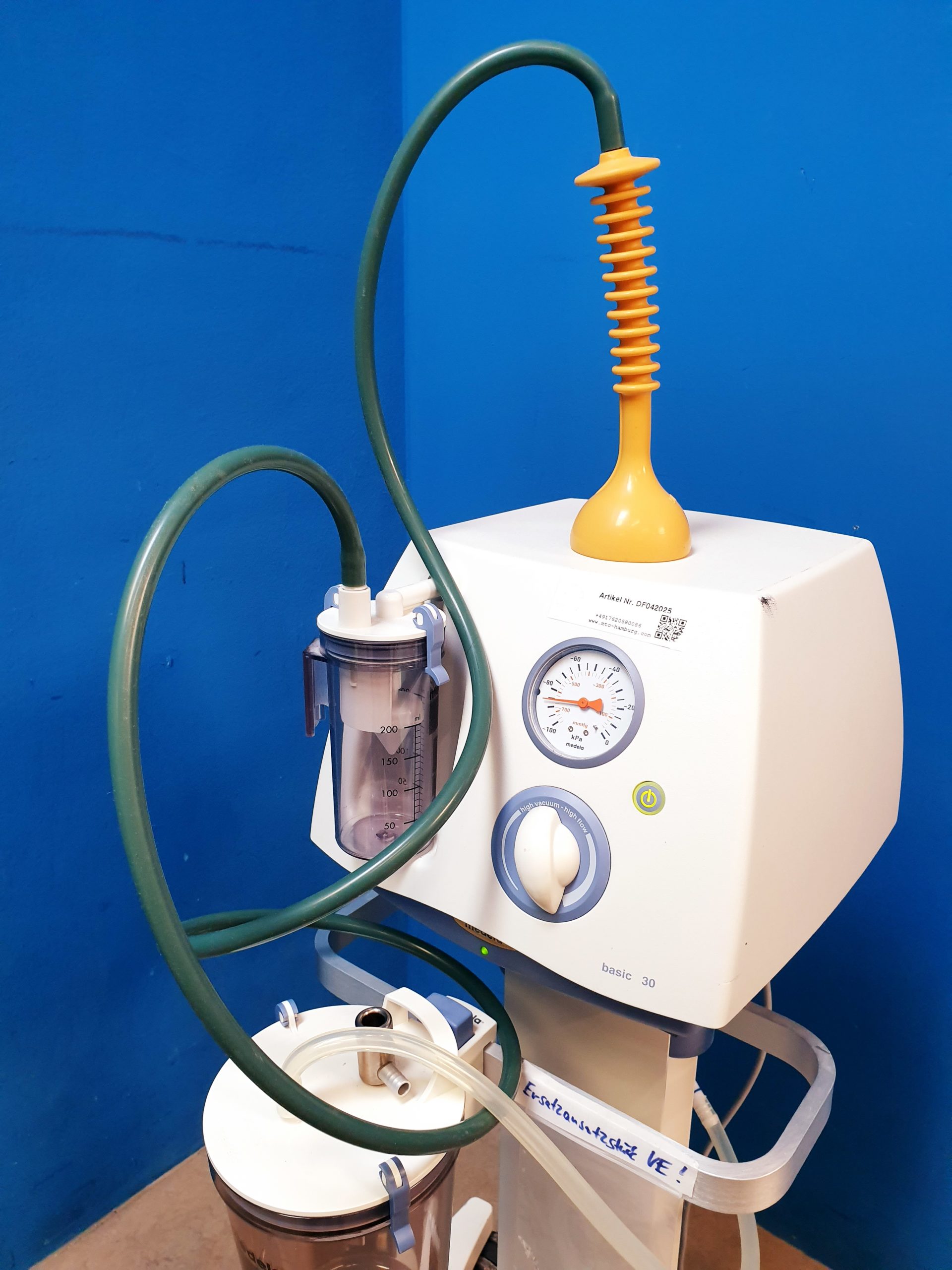 Medela Basic 30 Surgical Aspirator Fahrbar mit Gestell – Bild 8