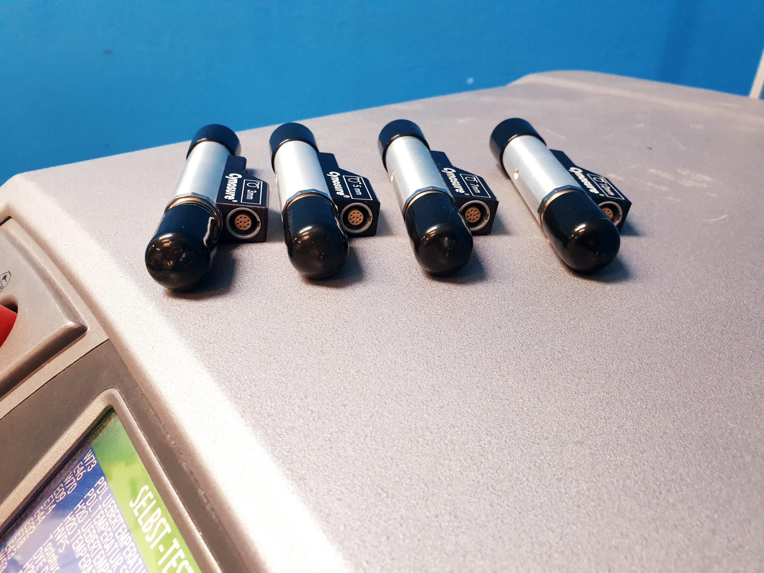 Cynosure Cynergy Laser System mit Zubehör – Bild 7