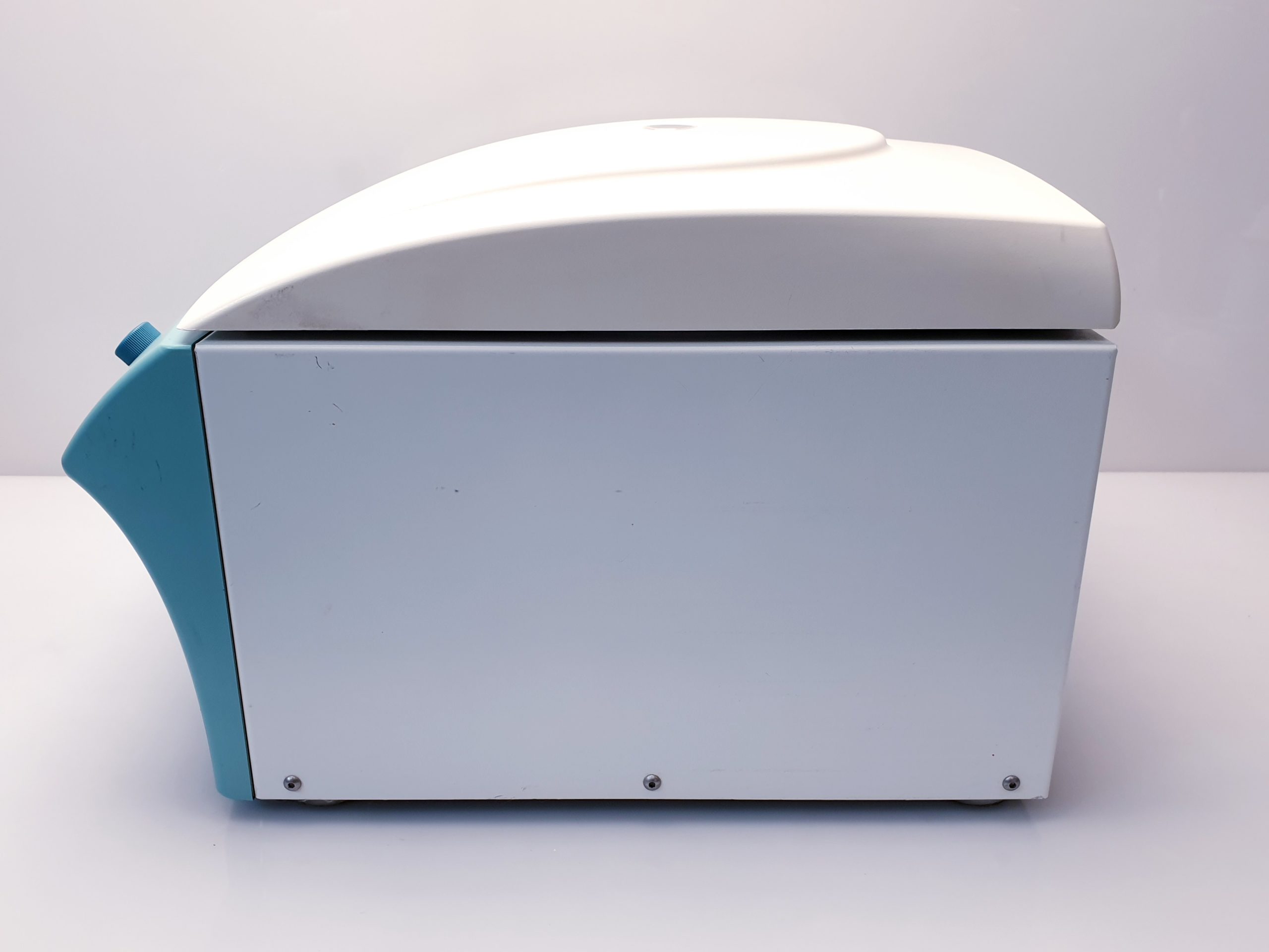 Hettich Universal 320 - Ref 1401 Zentrifuge – Bild 6