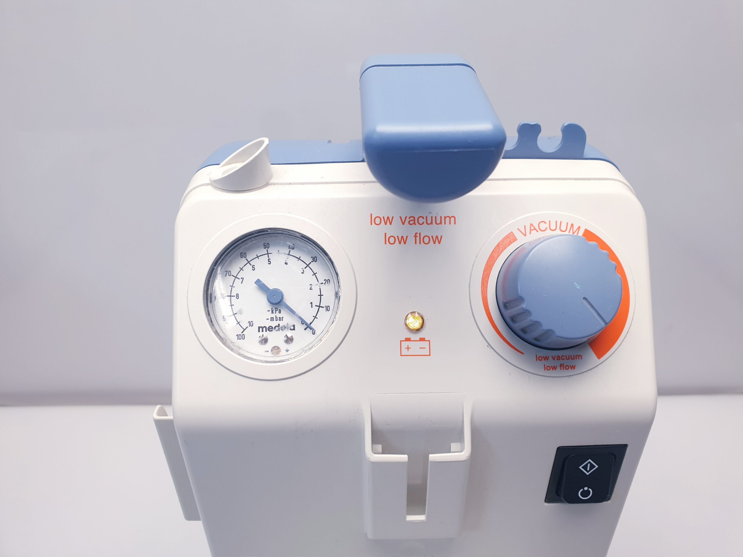 Medela Vario 8 Suction Pump Absauggerät Absaugpumpe Sekretsauger Medela Typ 600.2631 – Bild 8