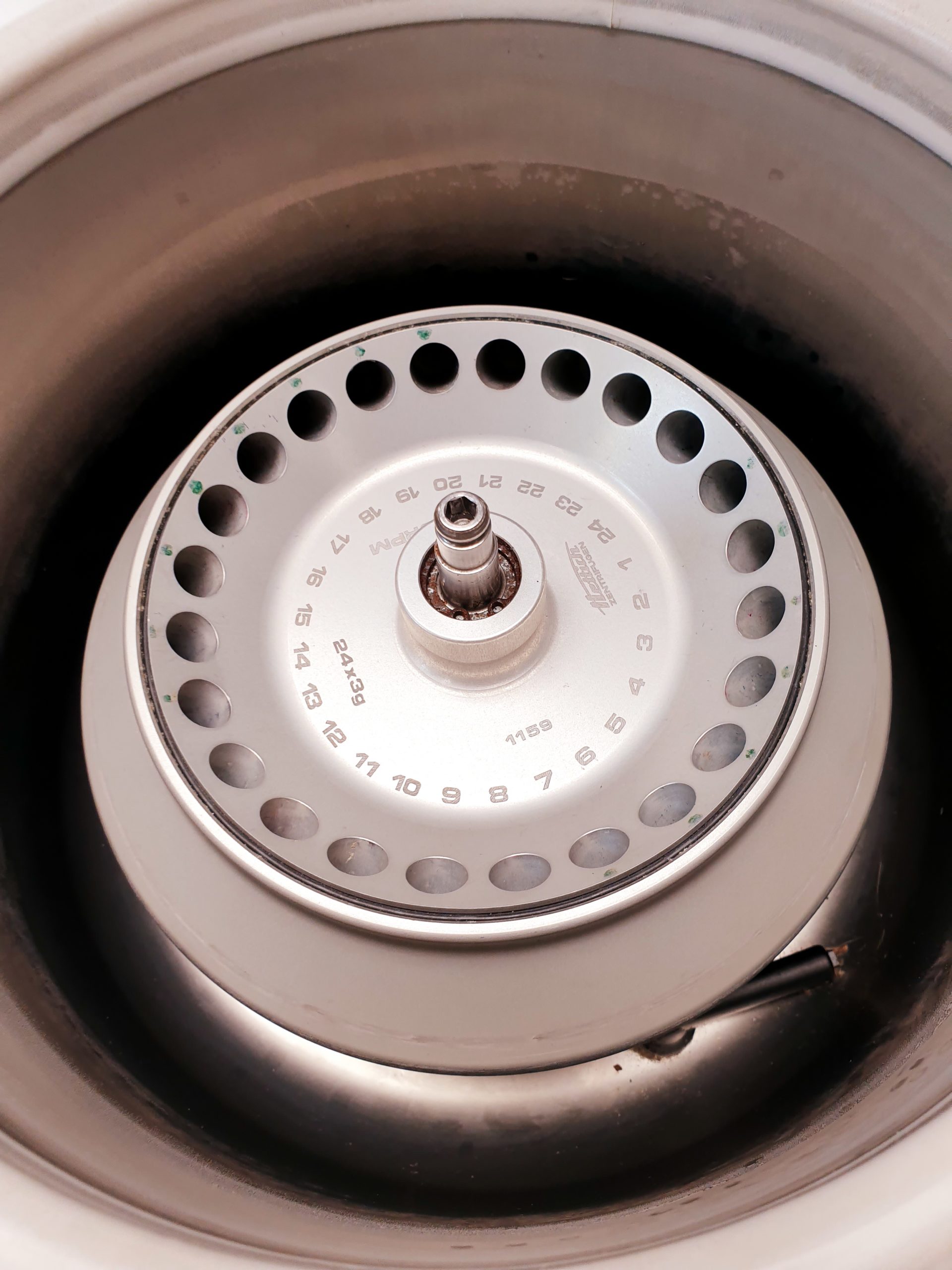 Hettich Mikro 22R Kühlzentrifuge Zentrifuge Laborzentrifuge Centrifuge gekühlt – Bild 6