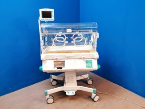 ATOM V-2200 Infant Incubator Inkubator
