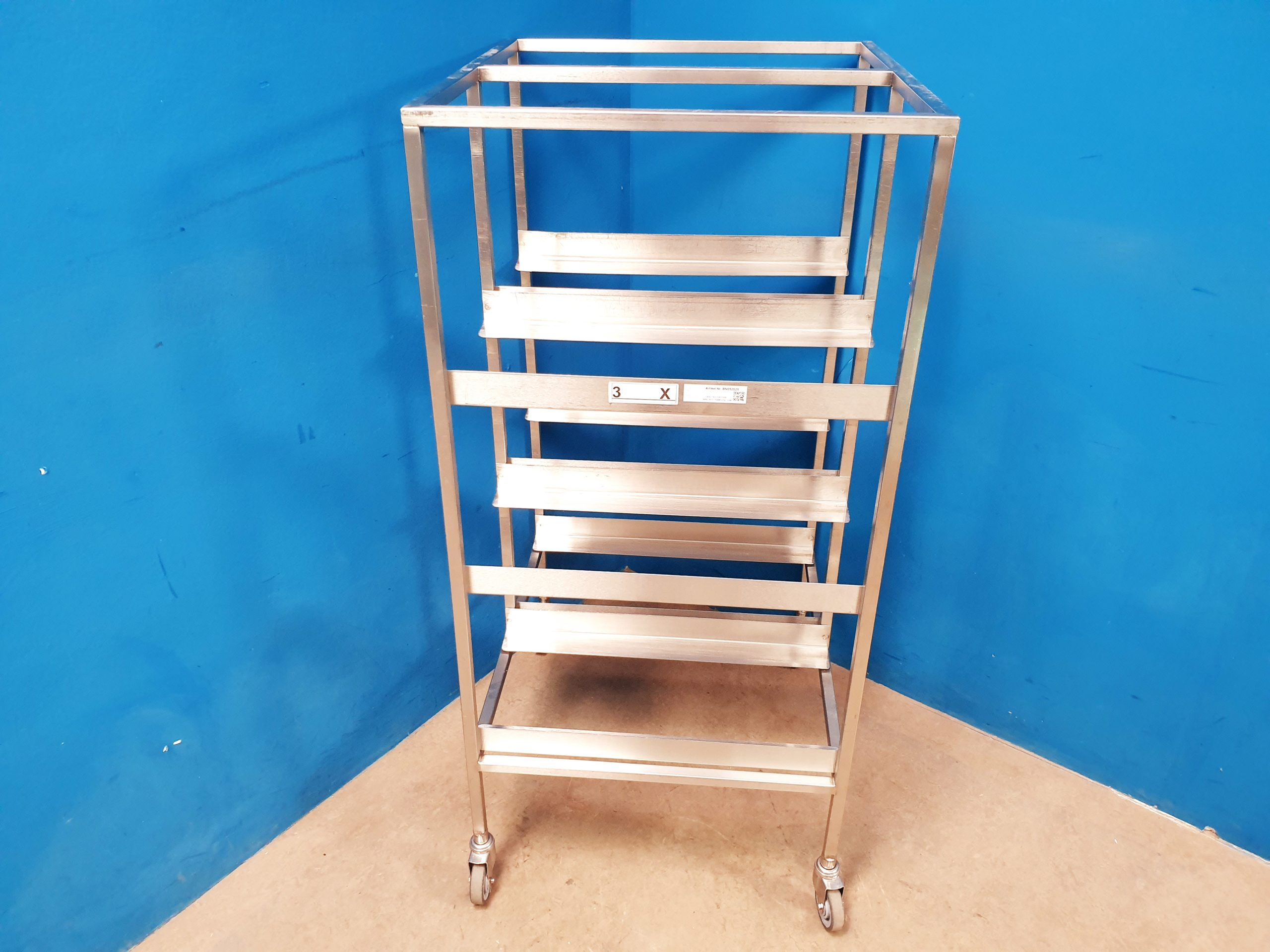 Fahrwagen für Sterikasetten , Rollbar