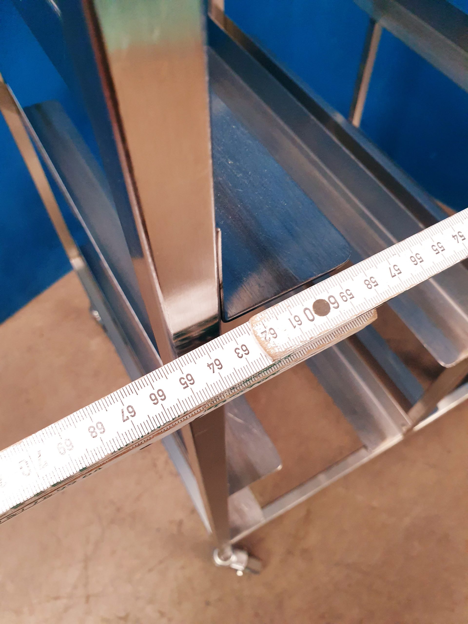 Fahrwagen für Sterikasetten , Rollbar – Bild 8