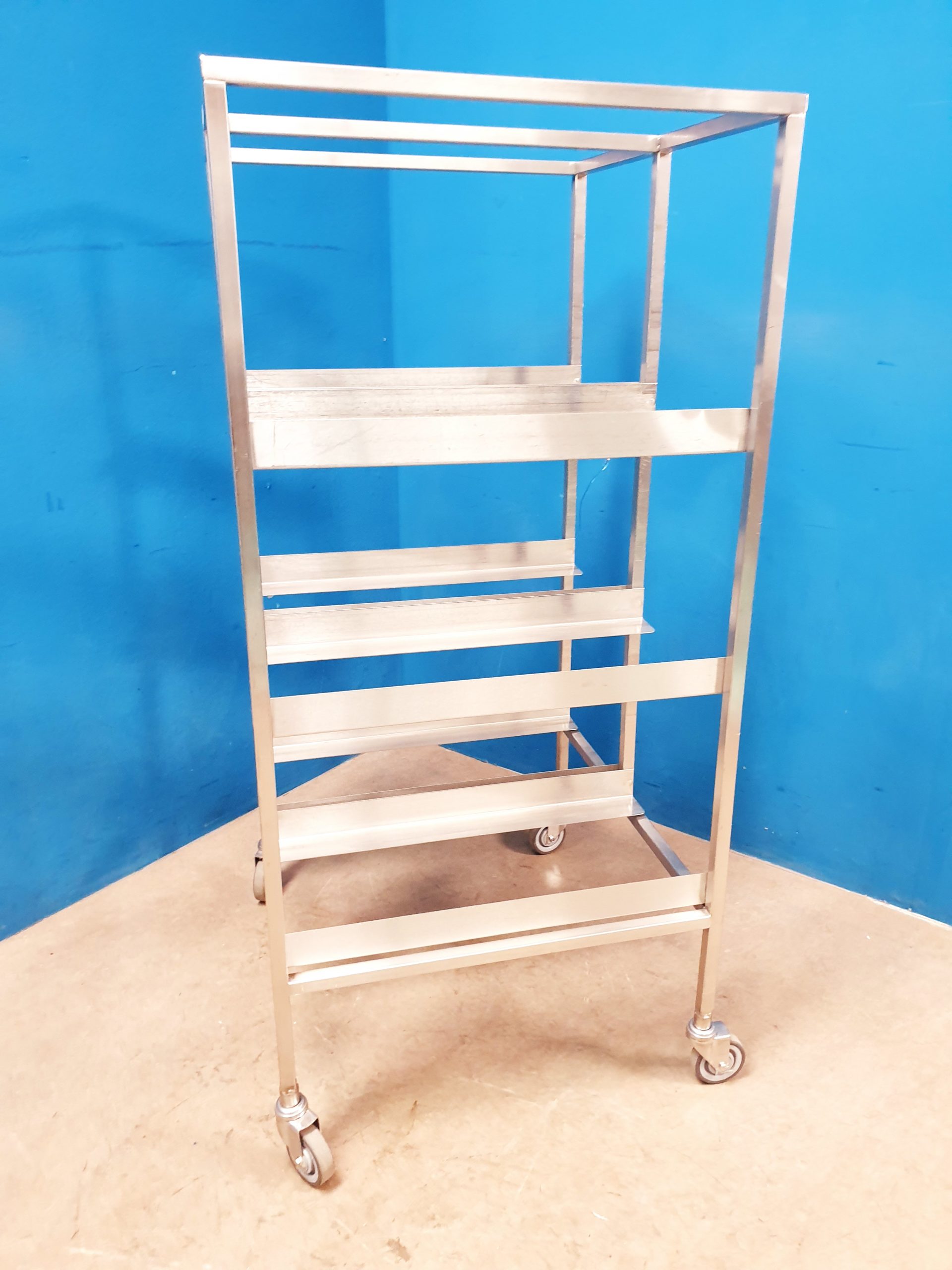 Fahrwagen für Sterikasetten , Rollbar – Bild 10