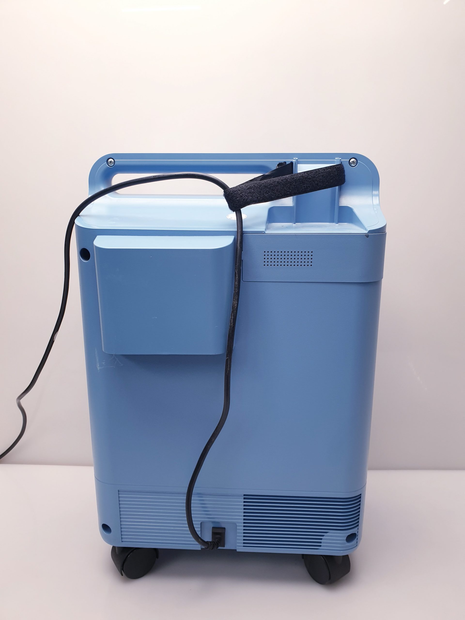 Philips Respironic Ever flo intl Opi Sauerstoffkonzentrator – Bild 11