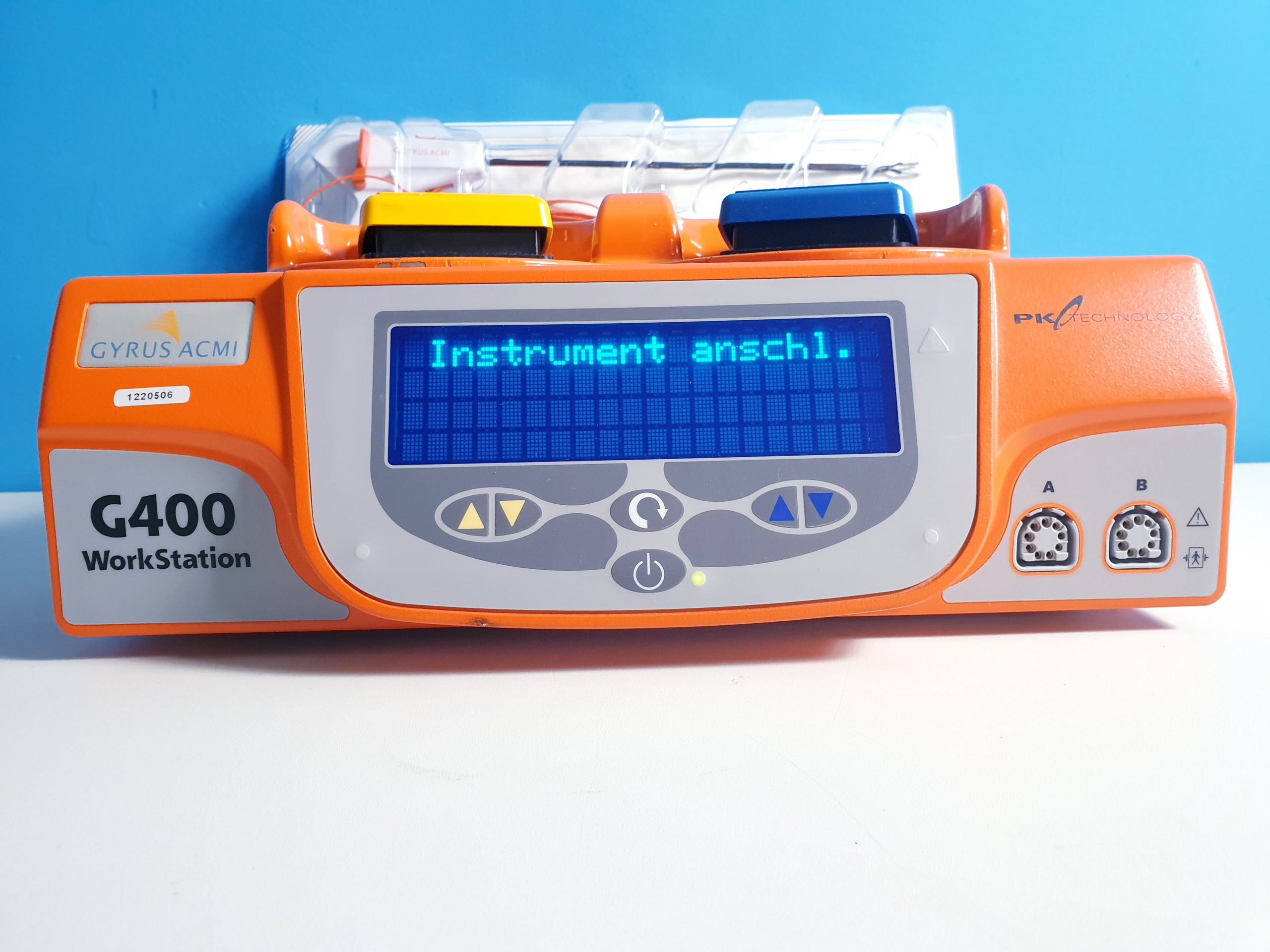 Gyrus ACMI Generator MIT Fußschalter und Handgriff – Bild 4