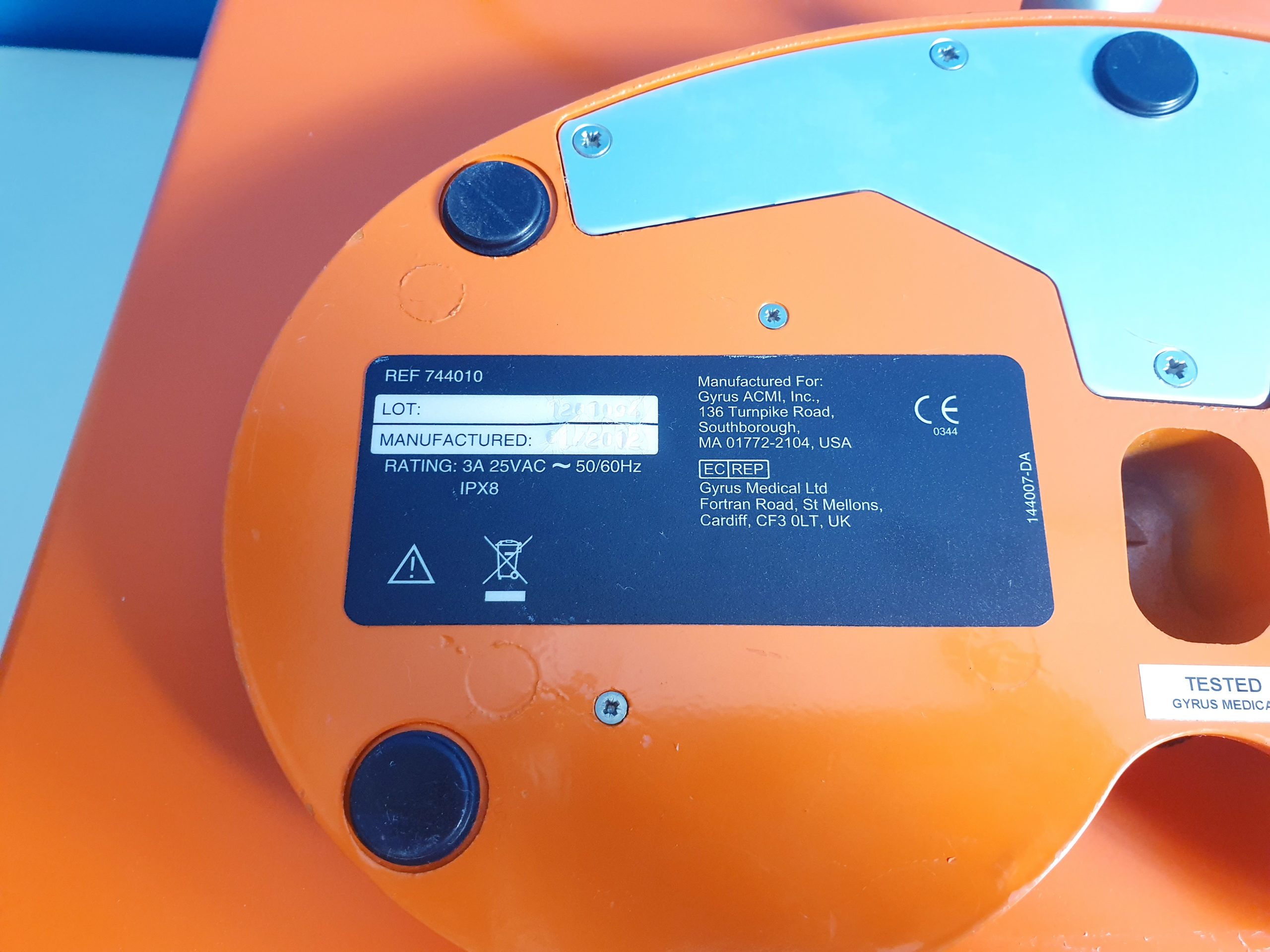 Gyrus ACMI Generator MIT Fußschalter und Handgriff – Bild 11