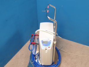 Gambro  WRO 300 H - WRO300H - Umkehrosmose-Wasseraufbereiter - Wasseraufbereitungsanlage - Mobile für Dialyse