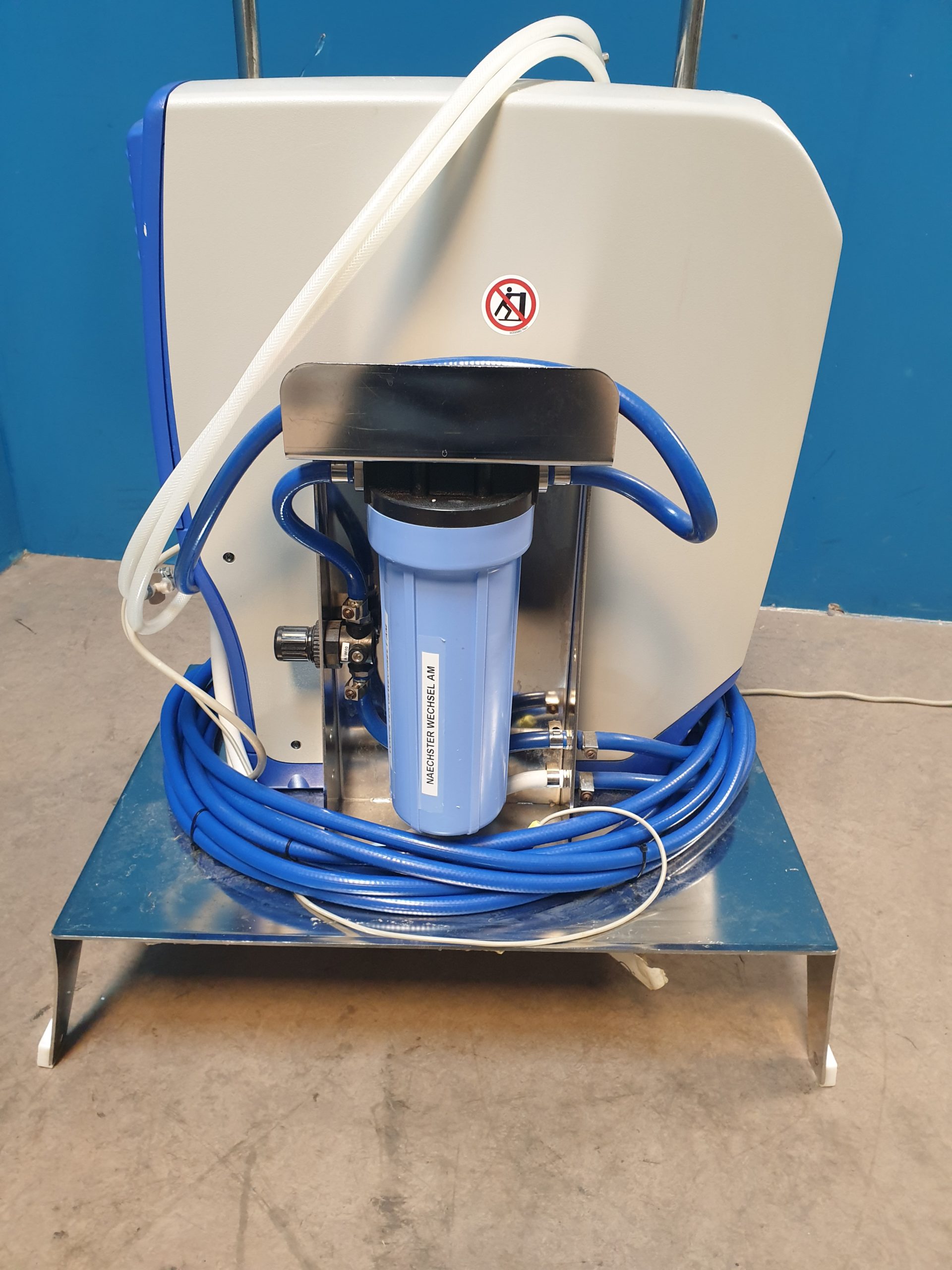 Gambro WRO 300 H - WRO300H - Umkehrosmose-Wasseraufbereiter - Wasseraufbereitungsanlage - Mobile für Dialyse – Bild 6