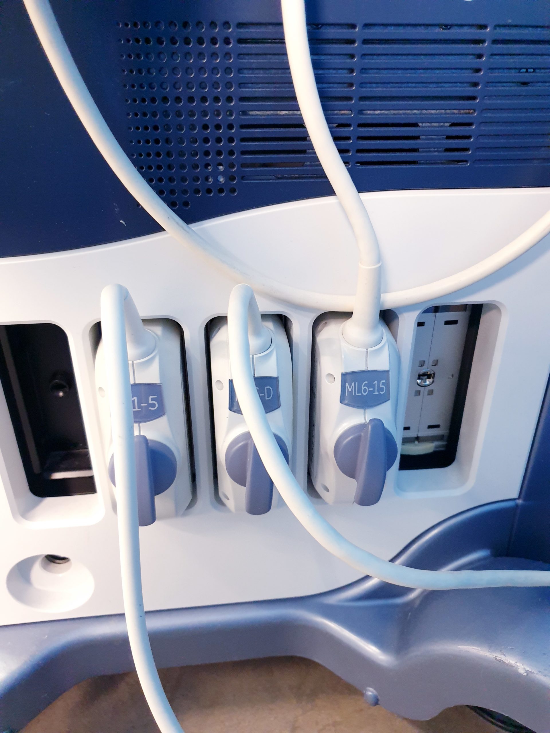 GE Logiq S8 + ML6-15 Linear + MS5-D Echo + C1-5 Konvex – Bild 13