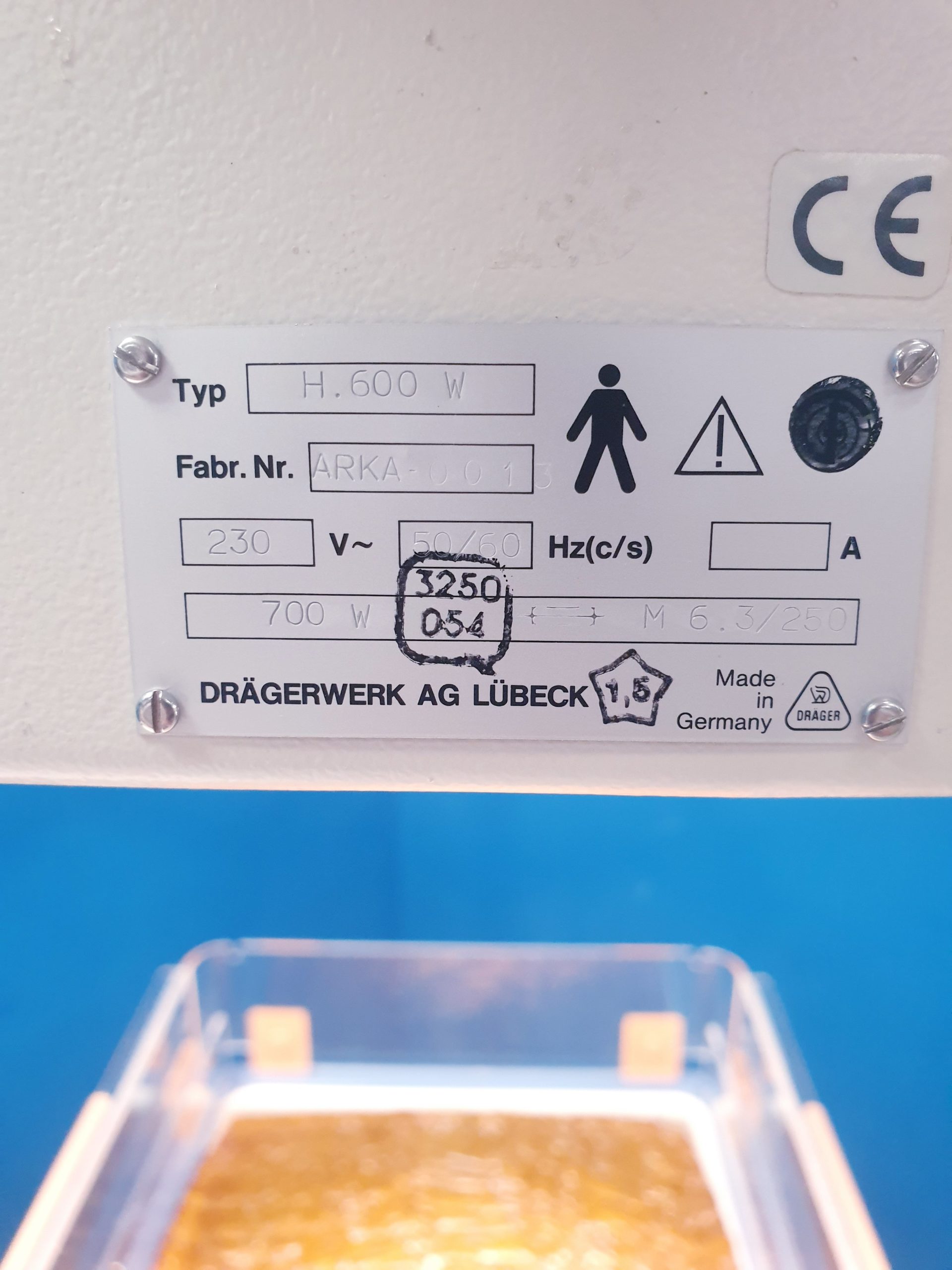 Dräger Babytherm 8000 fahrbare Reanimationseinheit für Neugeborene mit Wärmestrahler – Bild 13