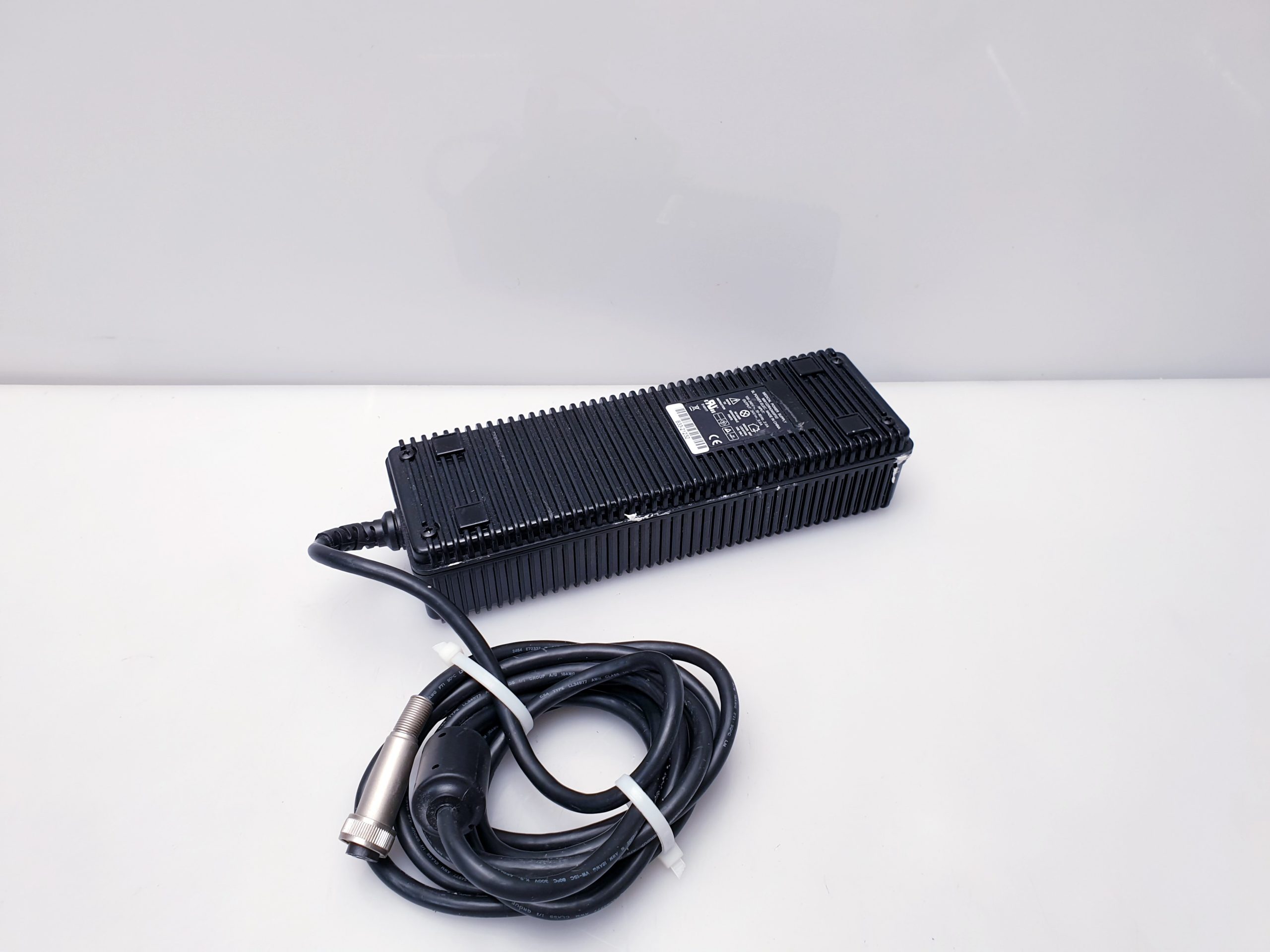 Karl Storz SC-WU23-A1511 Monitor mit Netzteil für die Endoskopie – Bild 21