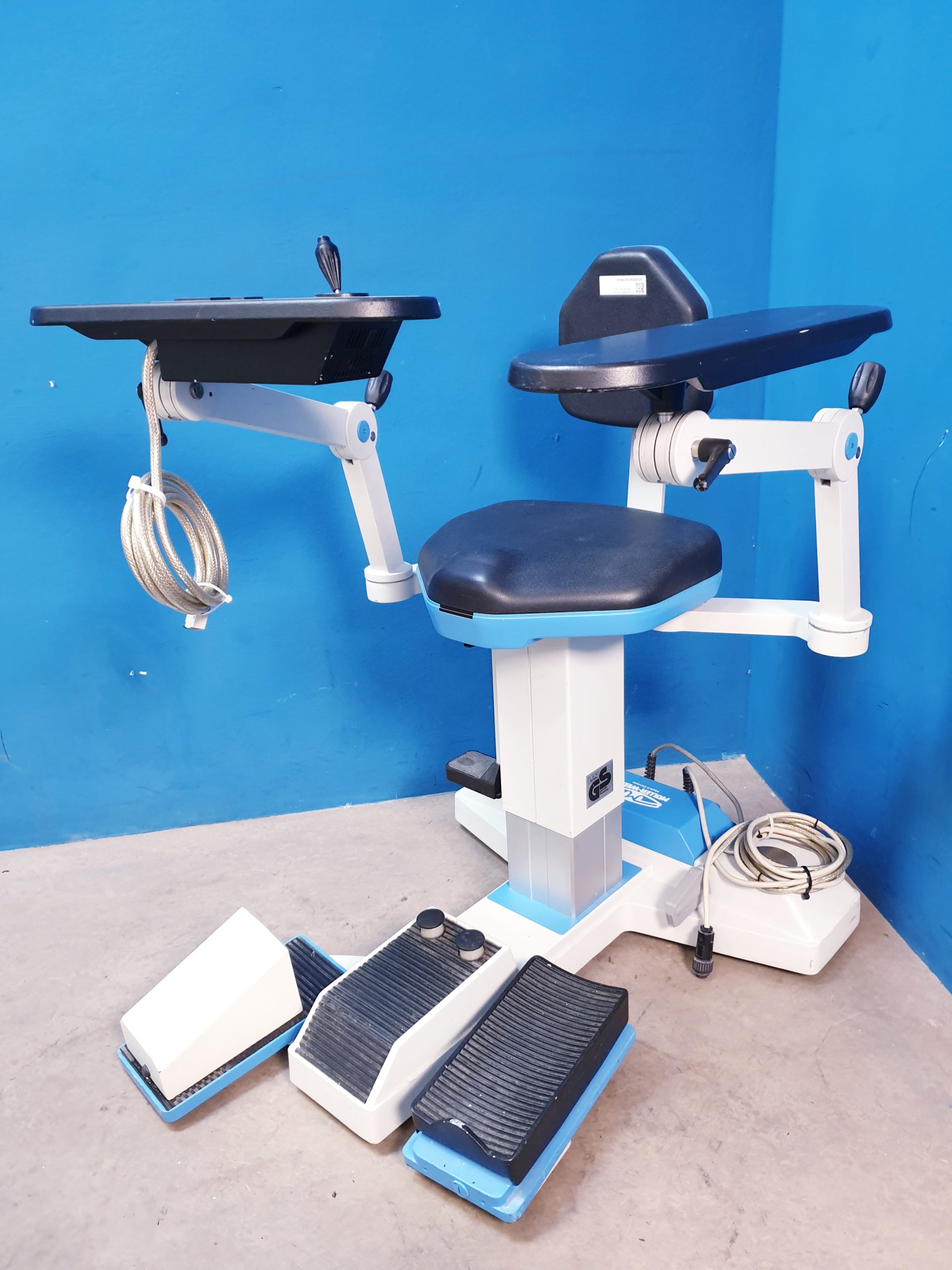 Möller Wedel 623 101 - 623101 - OP-Stuhl für den Augenarzt + Aesculap MEL 60 - MEL60