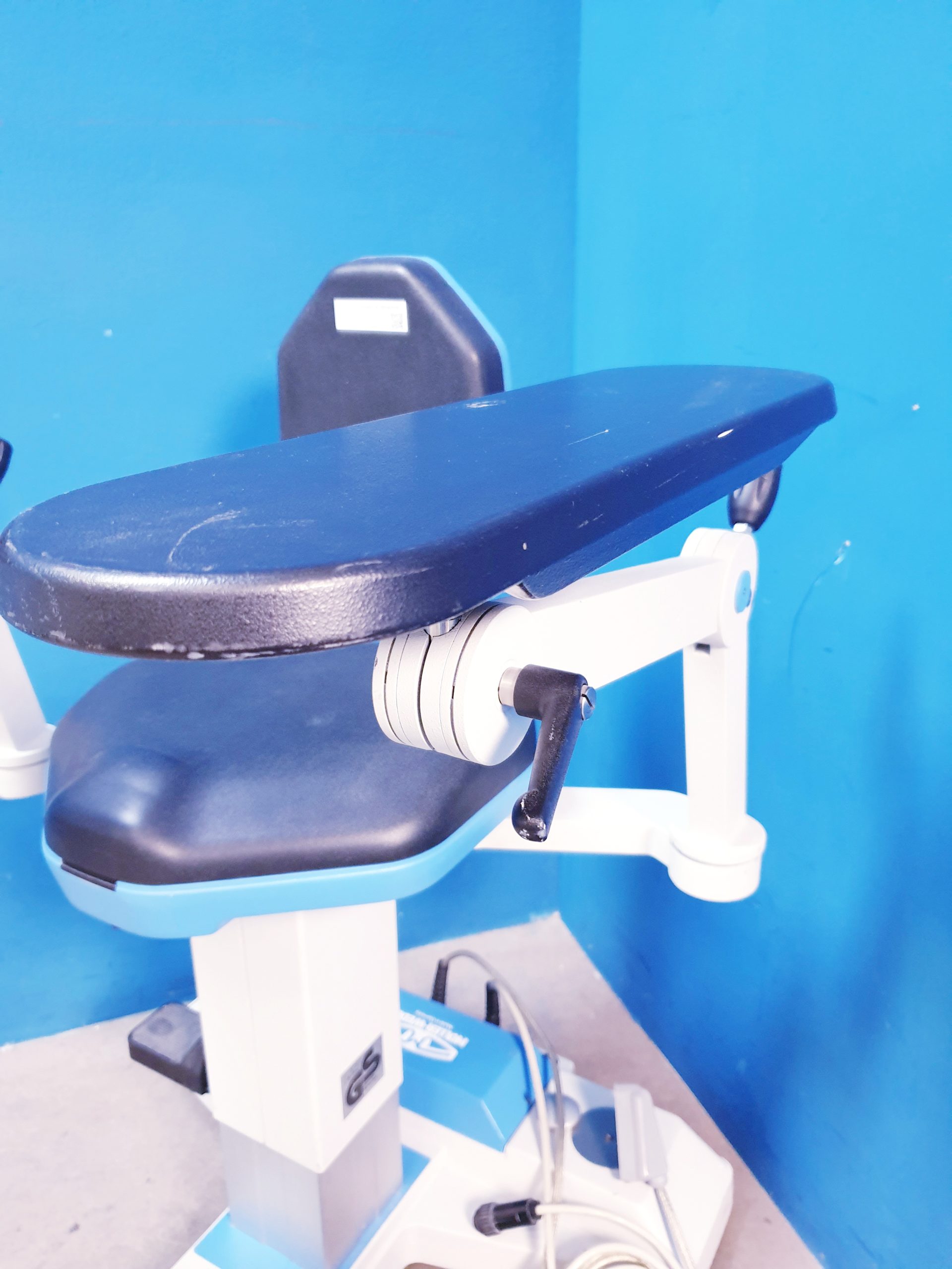 Möller Wedel 623 101 - 623101 - OP-Stuhl für den Augenarzt + Aesculap MEL 60 - MEL60 – Bild 16