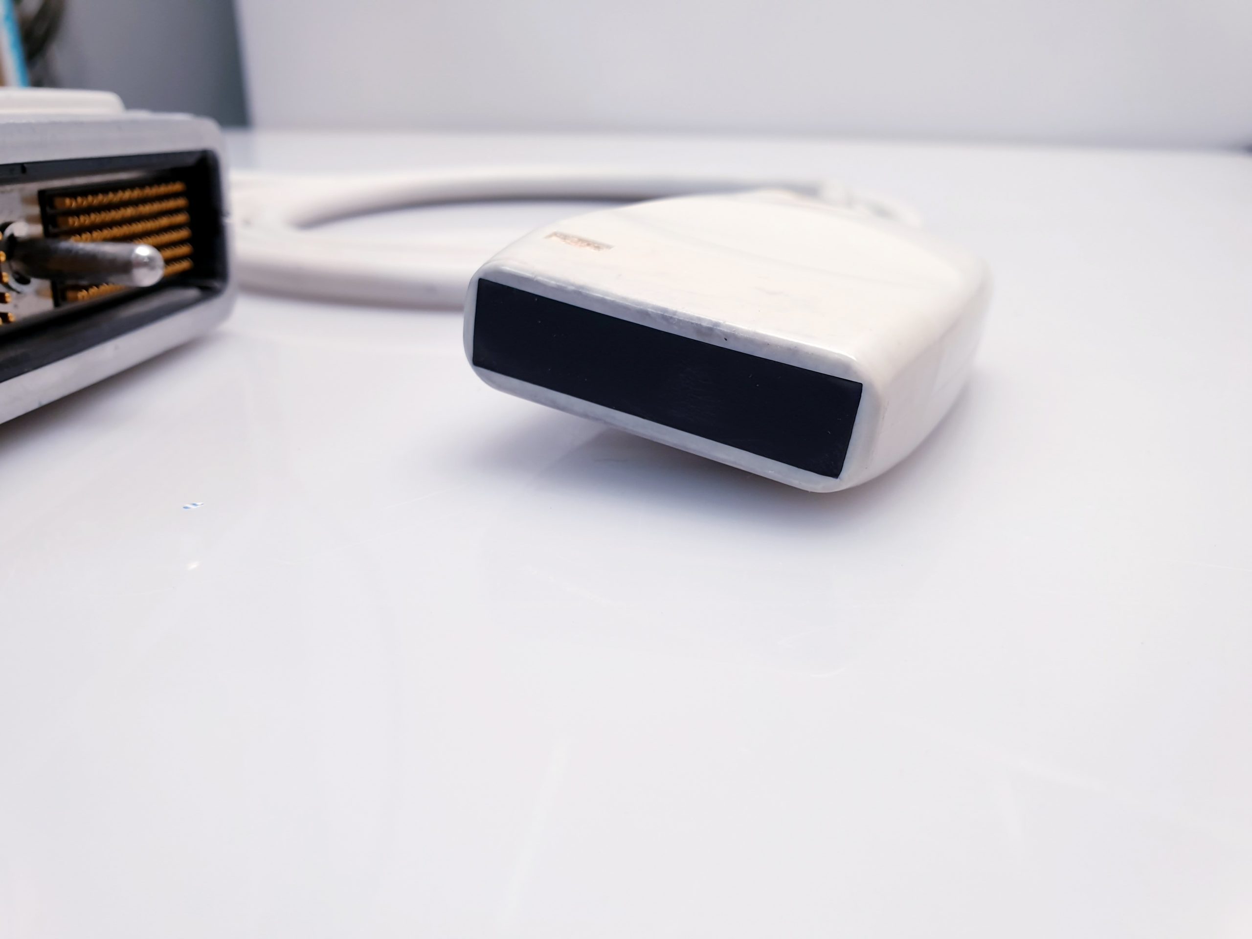 Medison SonoAce PICO tragbarer Ultraschall + C3-7ED Konvex + HL5-9ED Linear – Bild 11