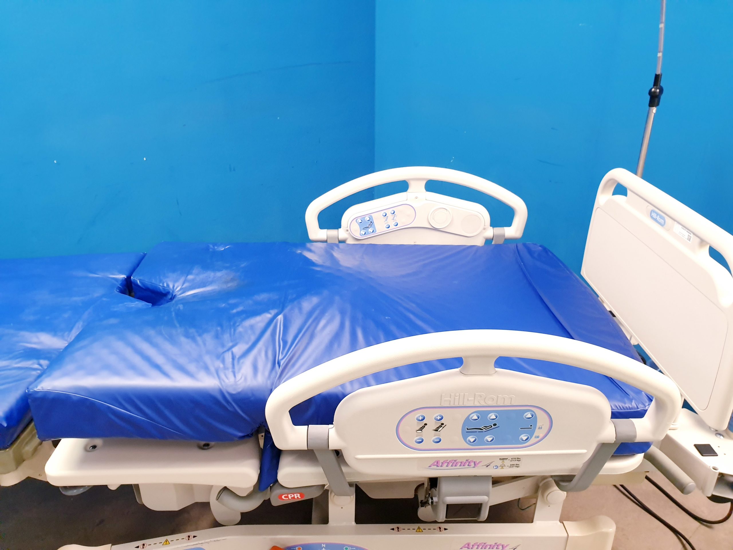 HILL-Rom AFFINITY 4 – P3700 – P 3700 Entbindungsbett – Bild 17