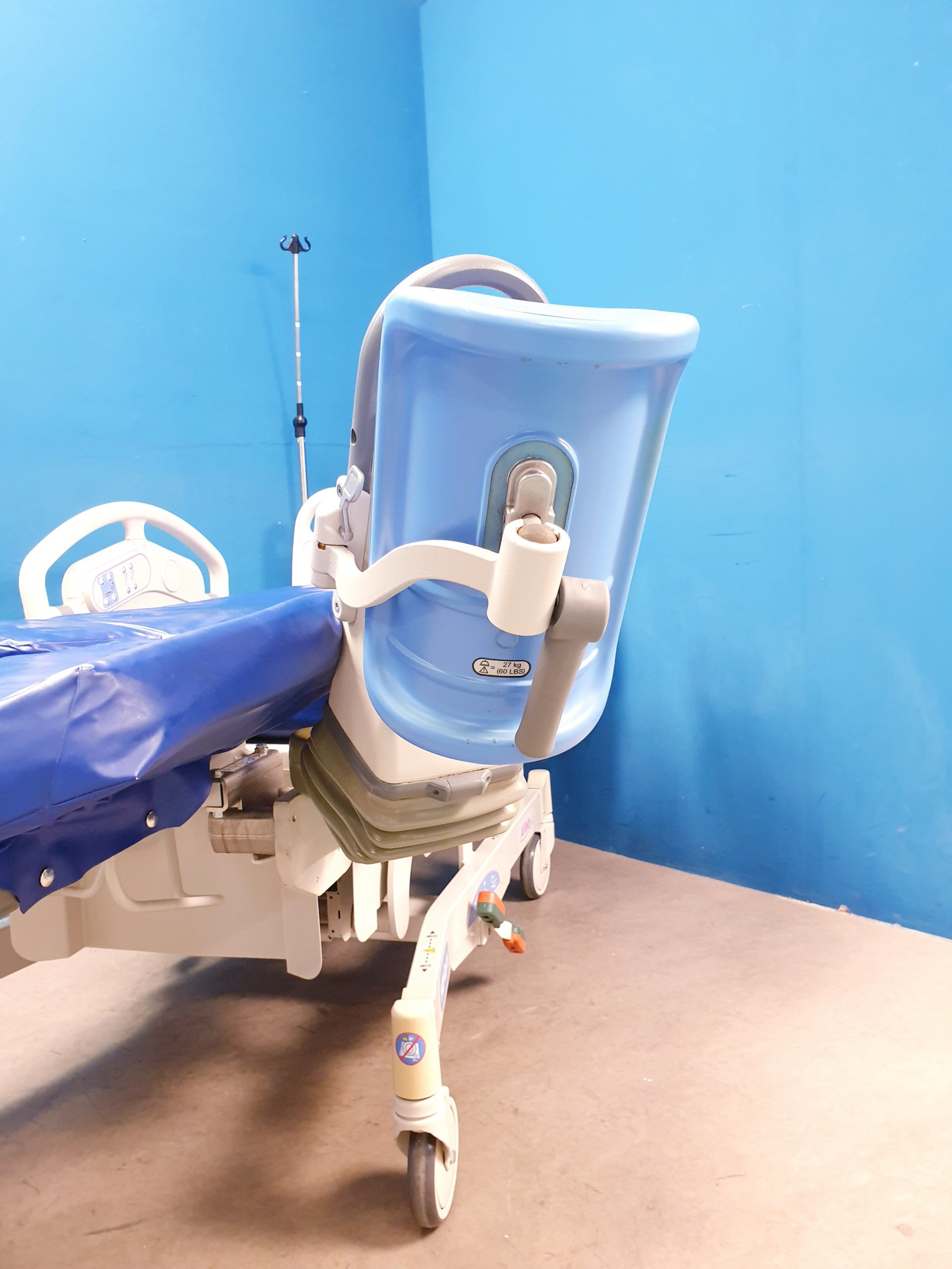 HILL-Rom AFFINITY 4 – P3700 – P 3700 Entbindungsbett – Bild 25