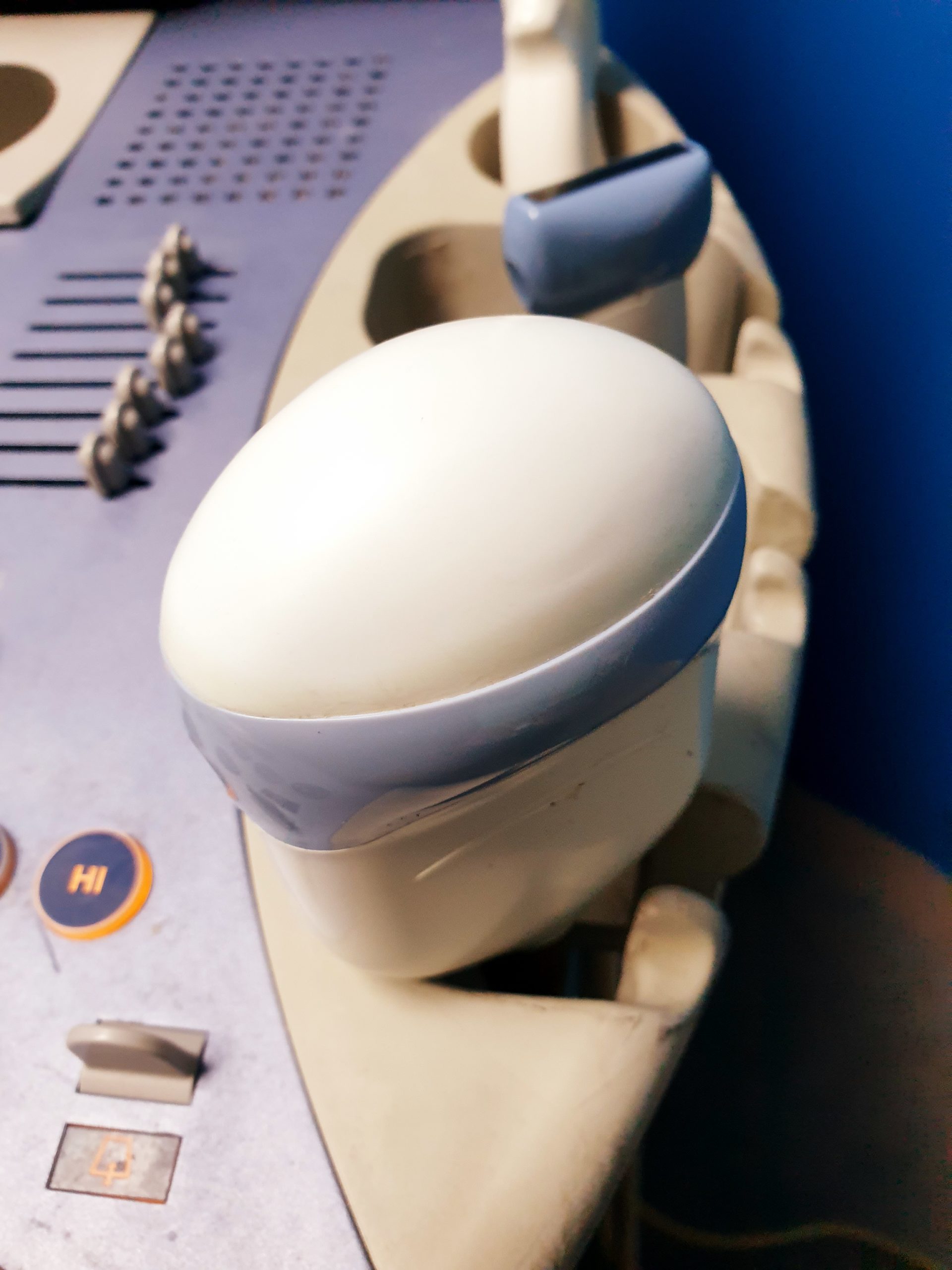 GE VOLUSON 730 Pro 730Pro + RAB4-8L + SP6-12 + IC5-9H + PA6-8 – Bild 6