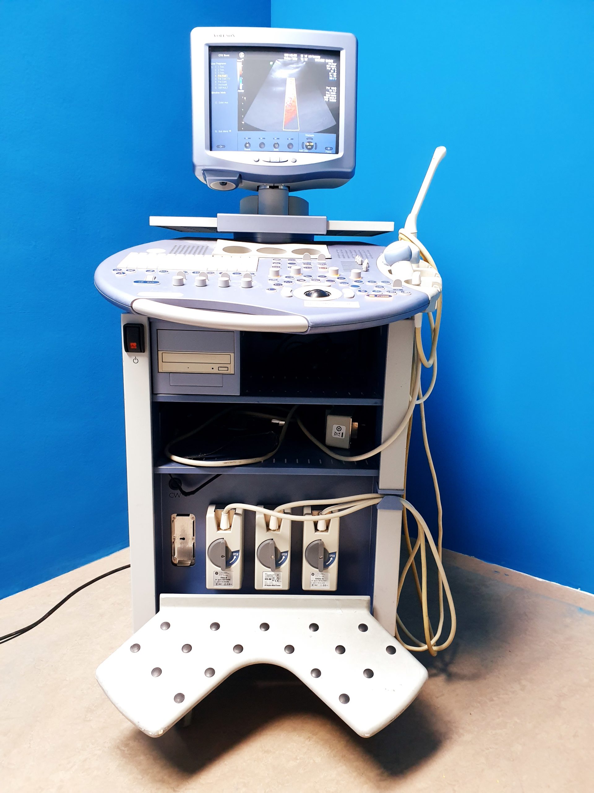 GE VOLUSON 730 Pro 730Pro + RAB4-8L + SP6-12 + IC5-9H + PA6-8 – Bild 19