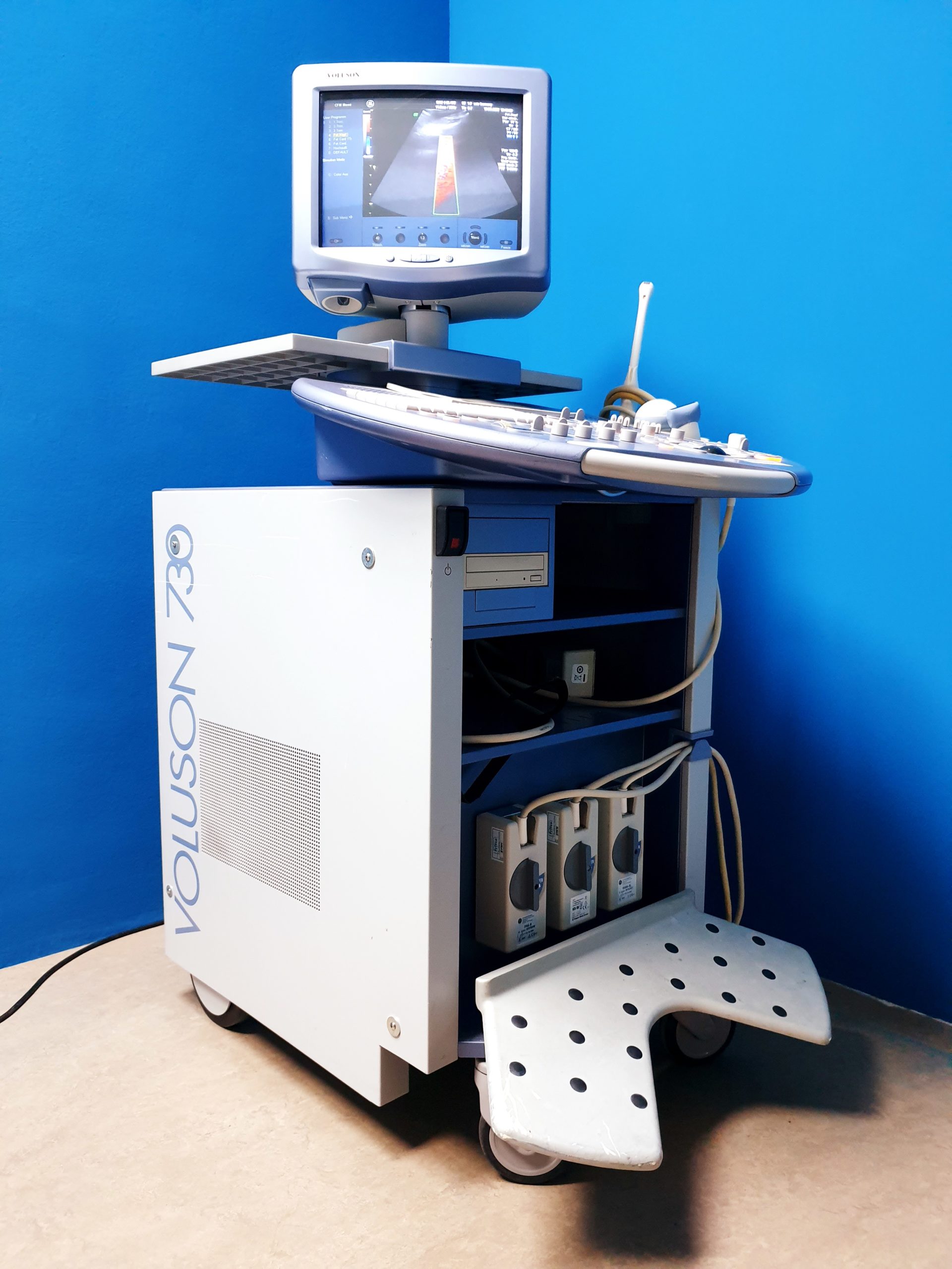 GE VOLUSON 730 Pro 730Pro + RAB4-8L + SP6-12 + IC5-9H + PA6-8 – Bild 23